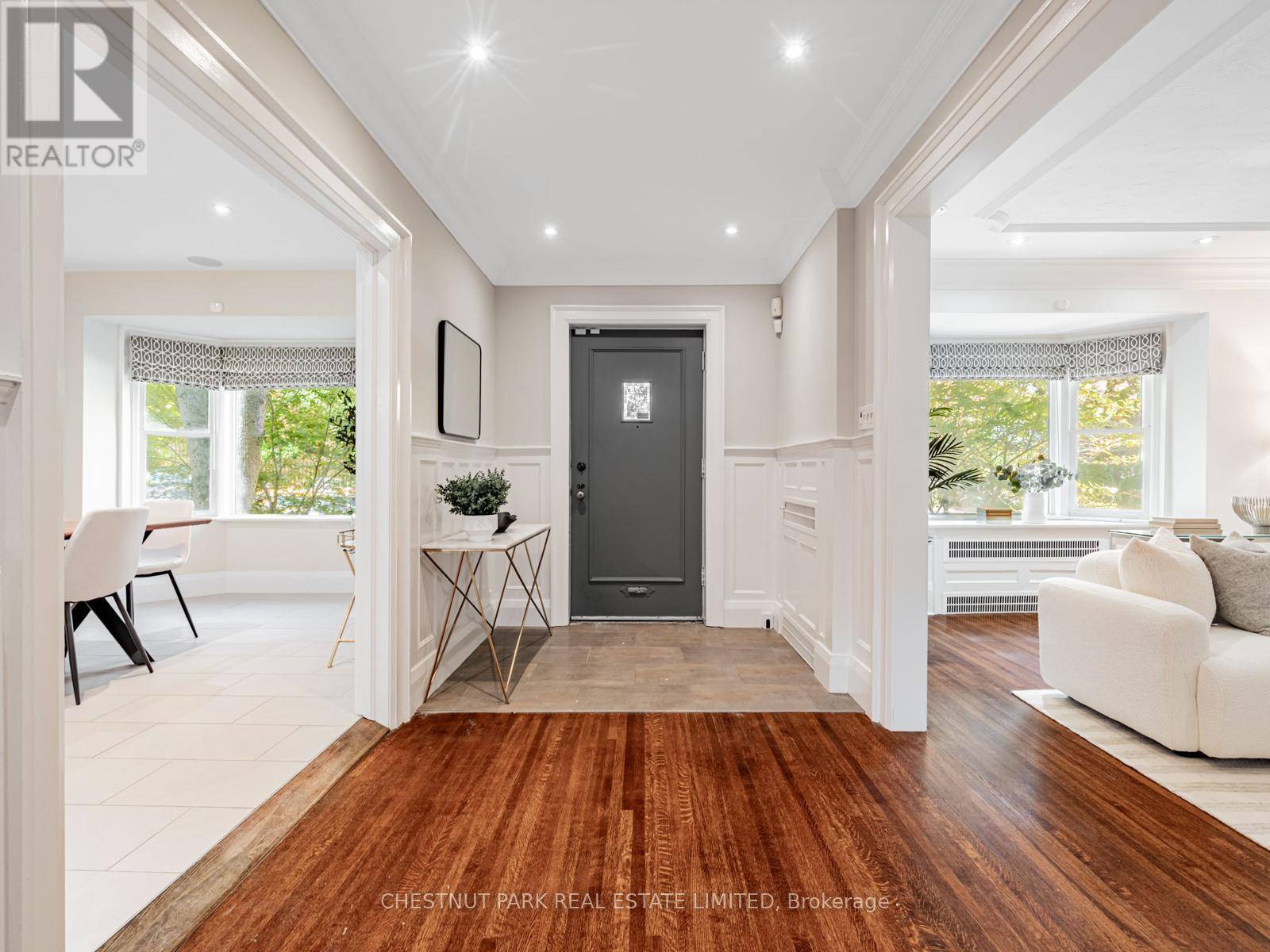 Toronto (lawrence Park South), ON M4R1K5,21 CORTLEIGH BOULEVARD