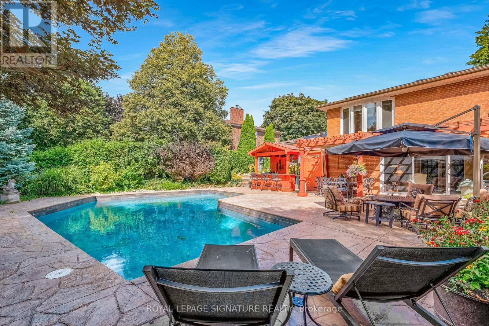 Toronto (henry Farm), ON M2J1G6,41 DENVER CRESCENT