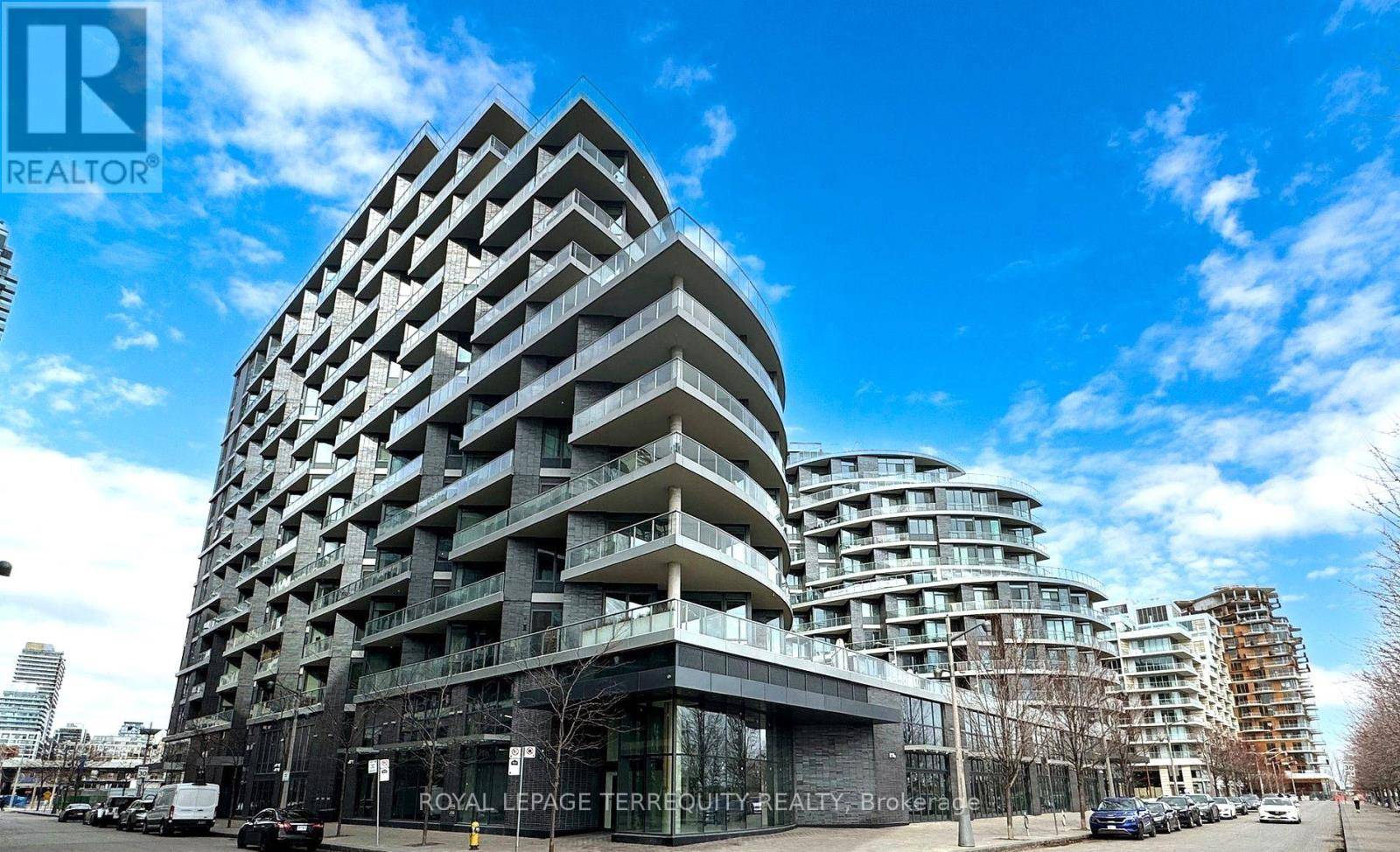 Toronto (waterfront Communities), ON M5A0L1,1 Edgewater DR #307