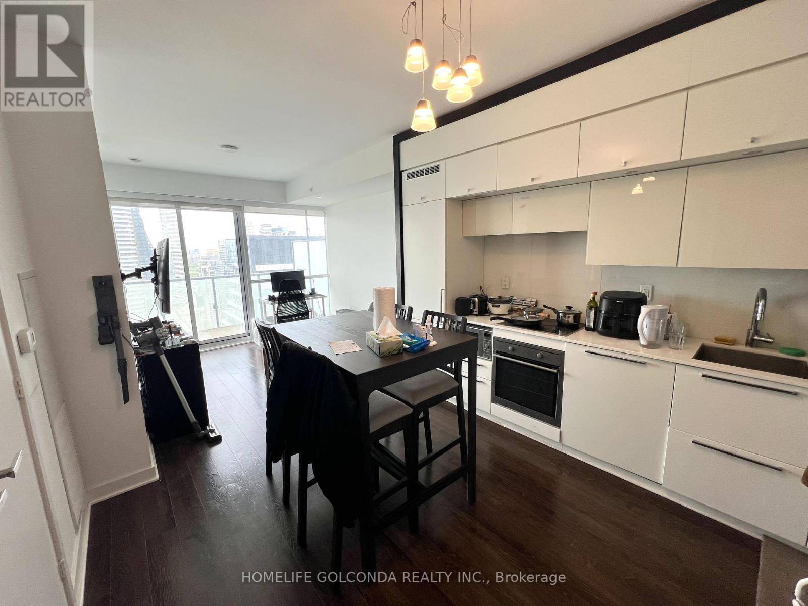 Toronto (bay Street Corridor), ON M4Y0B9,15 Grenville ST #4207