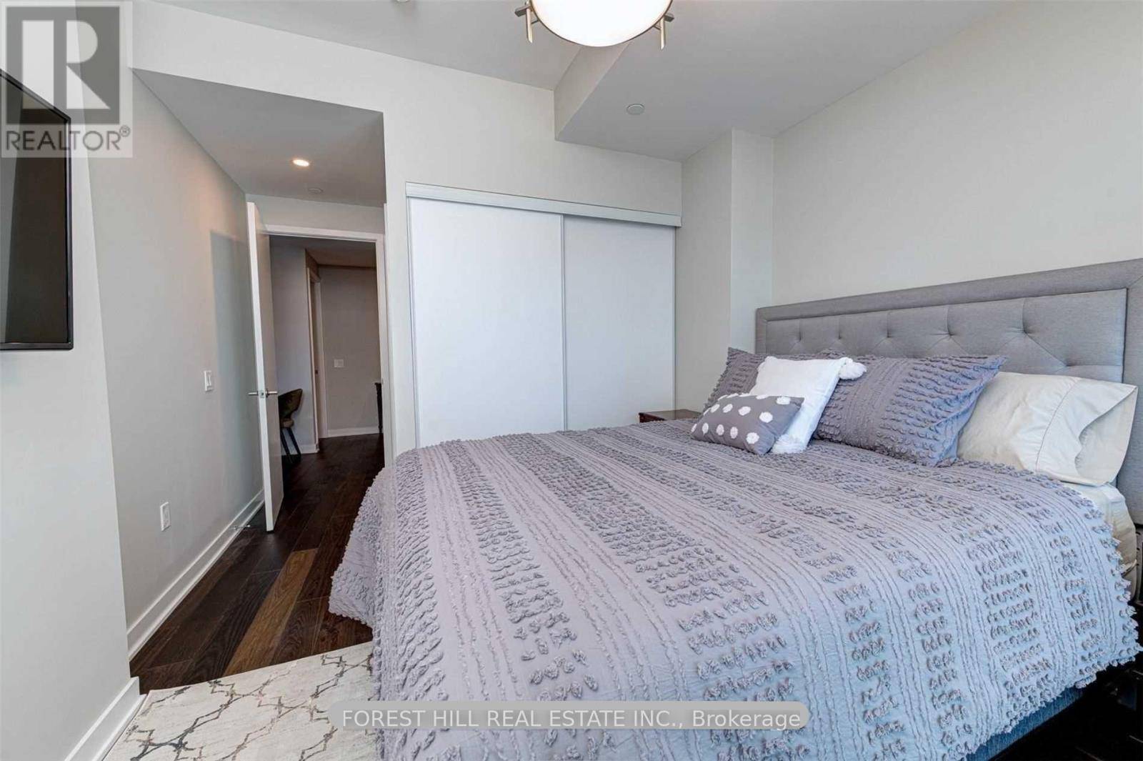 Toronto (waterfront Communities), ON M5V0N4,115 Blue Jays WAY #4102