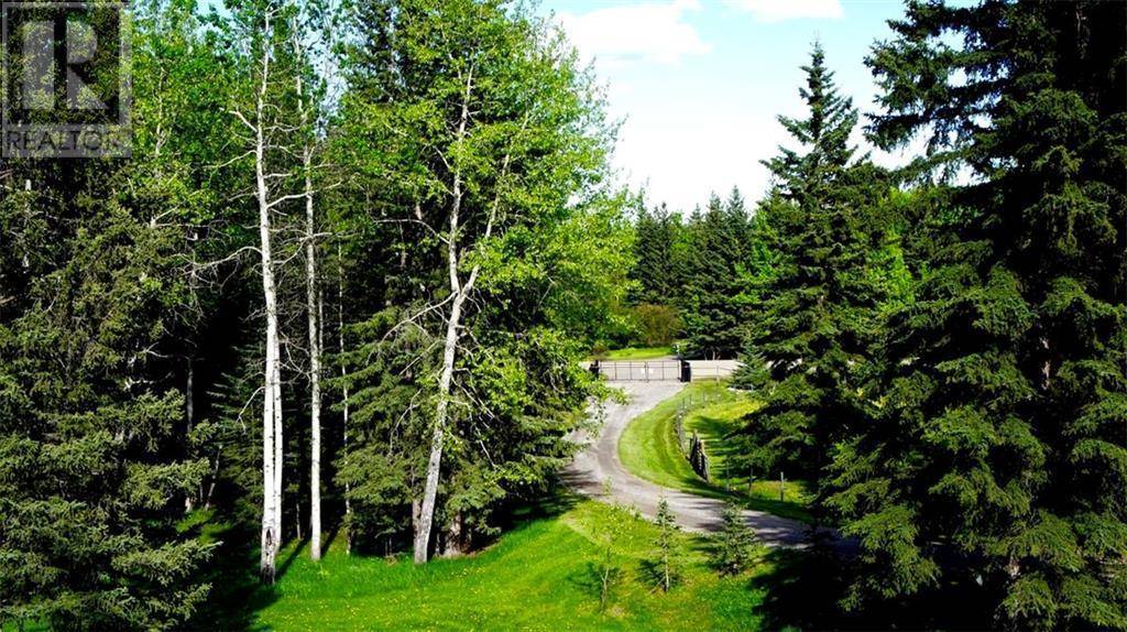 Rural Rocky View County, AB T0L0K0,215 Wintergreen Road