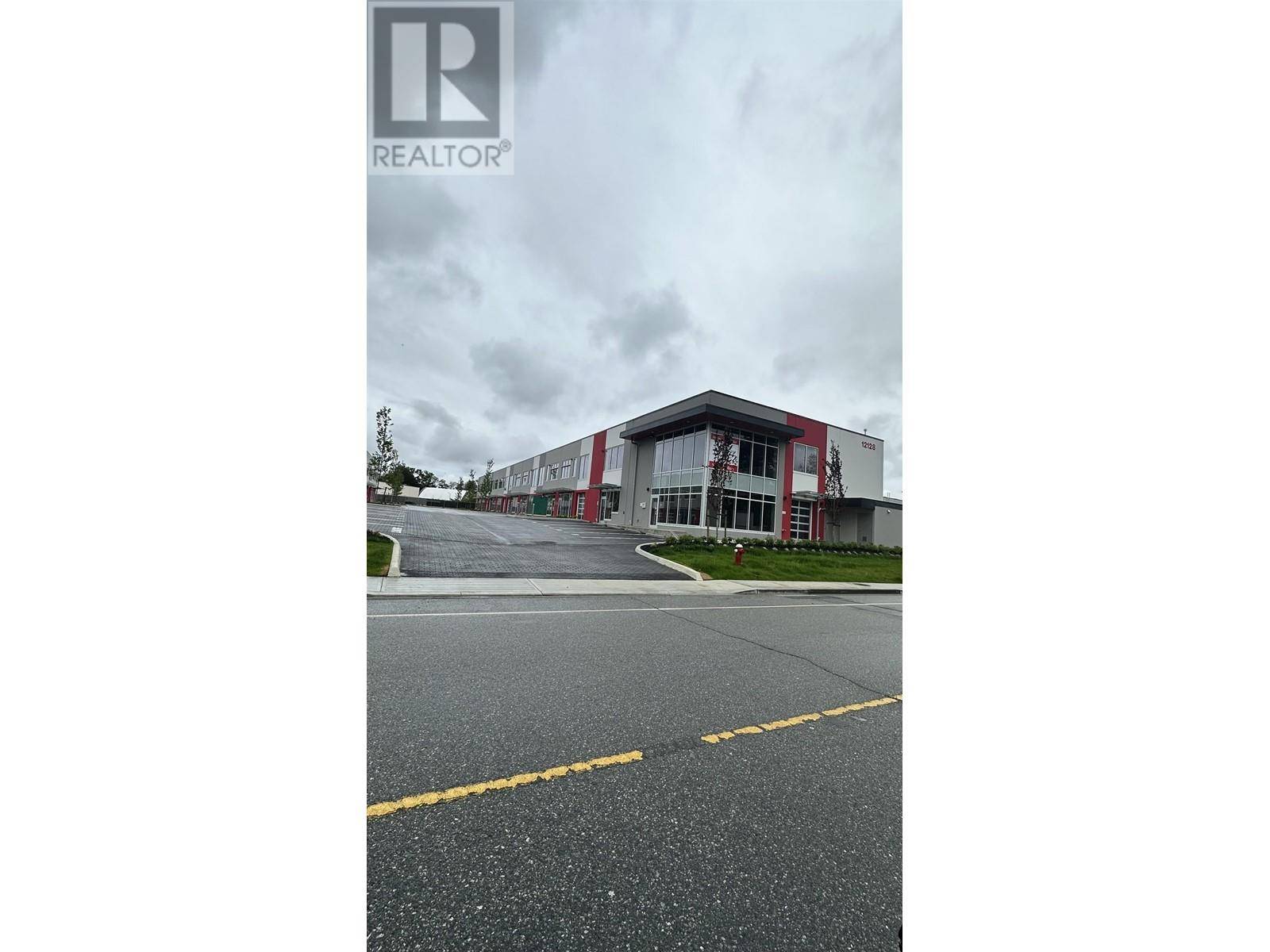 Richmond, BC V7A4V1,12128 HORSESHOE WAY #165