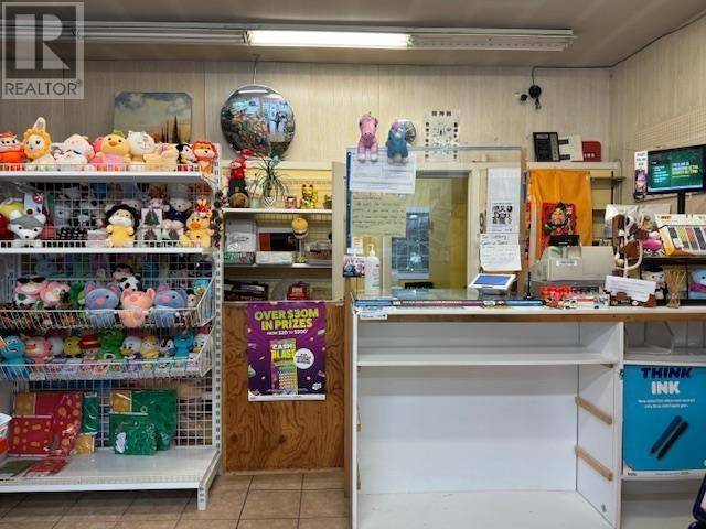 Burnaby, BC V5J3G8,5886 MARINE DRIVE