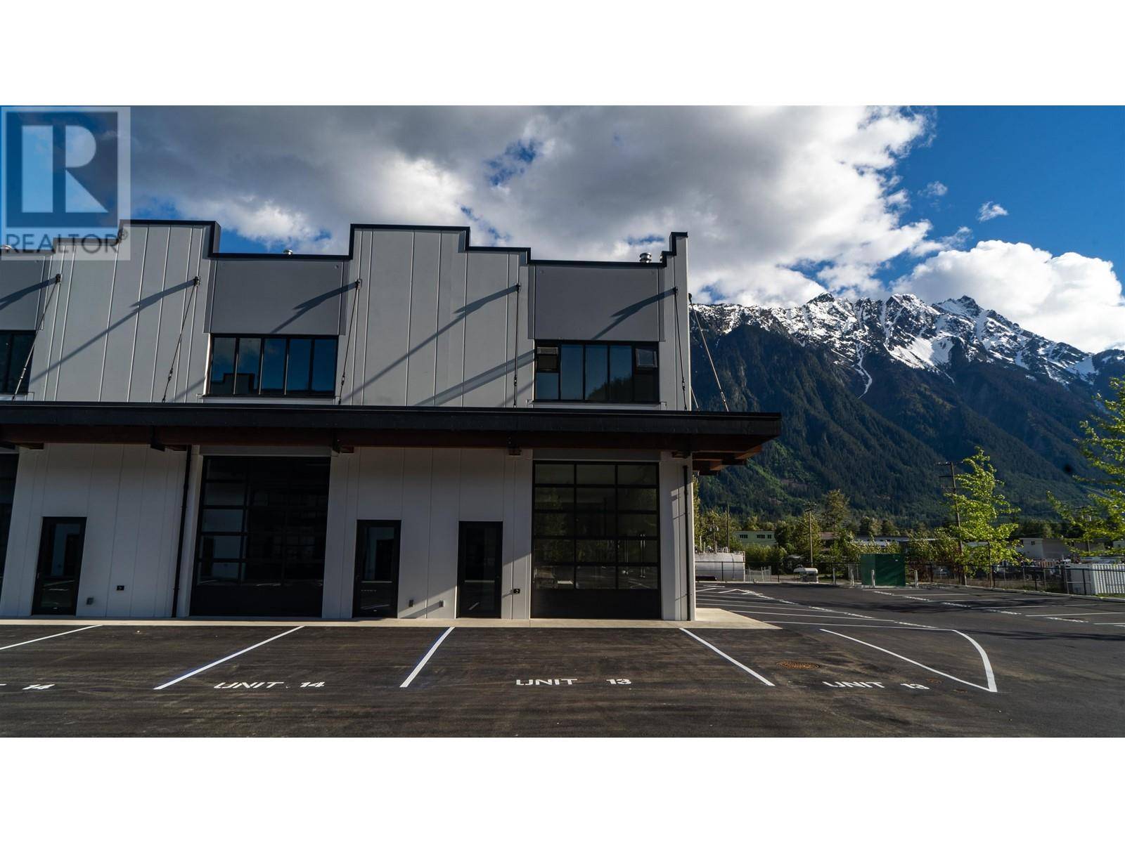 Pemberton, BC V0N2K0,7342 INDUSTRIAL WAY #18