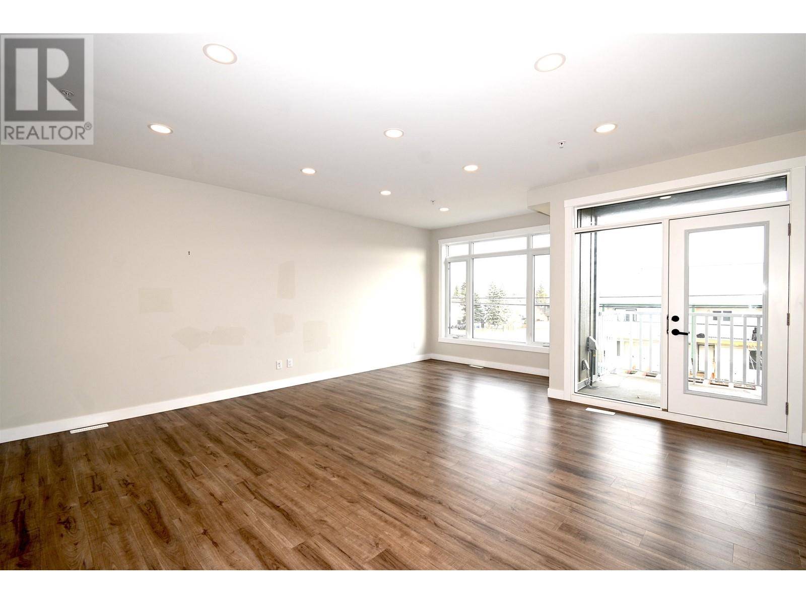 Prince George, BC V2M2T7,506 GILLETT STREET