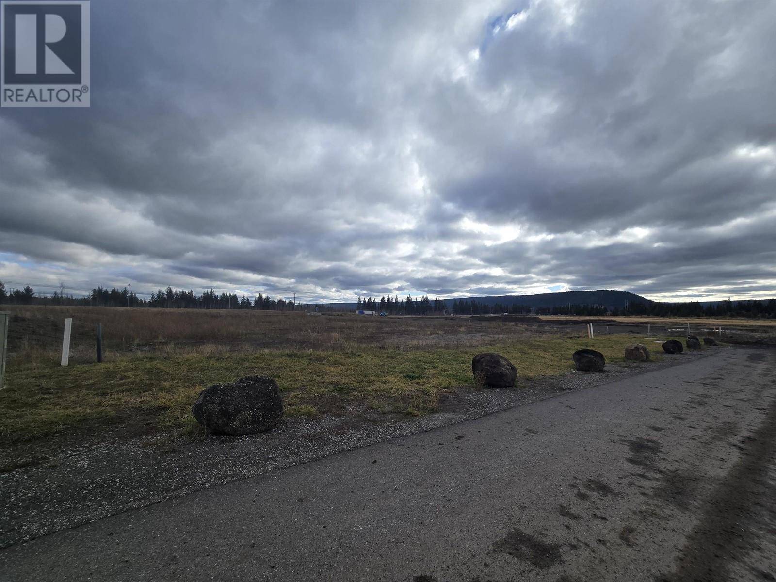 100 Mile House, BC V0K2E0,830 EXETER TRUCK RTE ROAD
