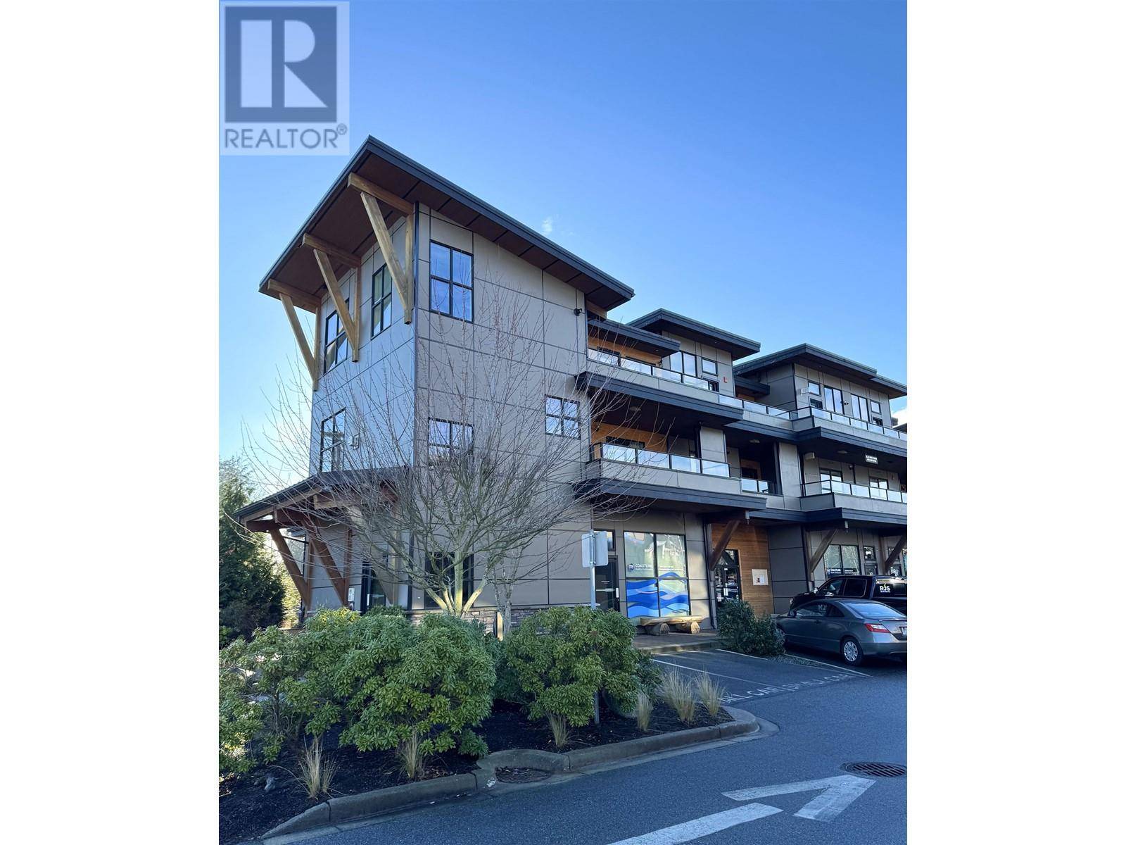 Gibsons, BC V0N1V7,641 MAHAN RD #105