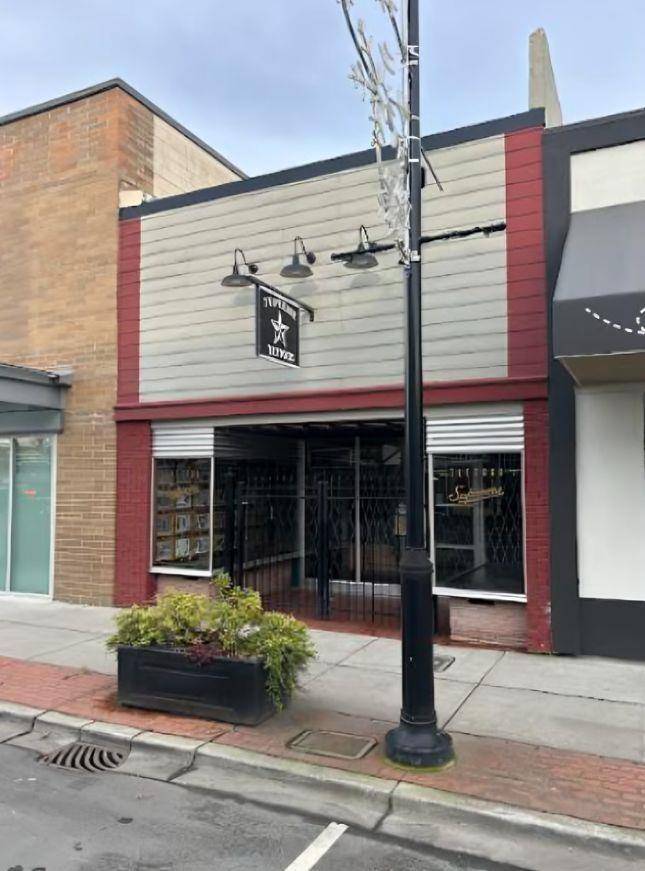 Chilliwack, BC V2P2P2,46135 YALE ROAD|Chilliwack Downtown