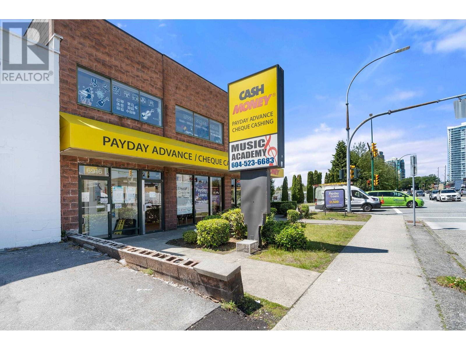Burnaby, BC V5E1E5,6908 KINGSWAY