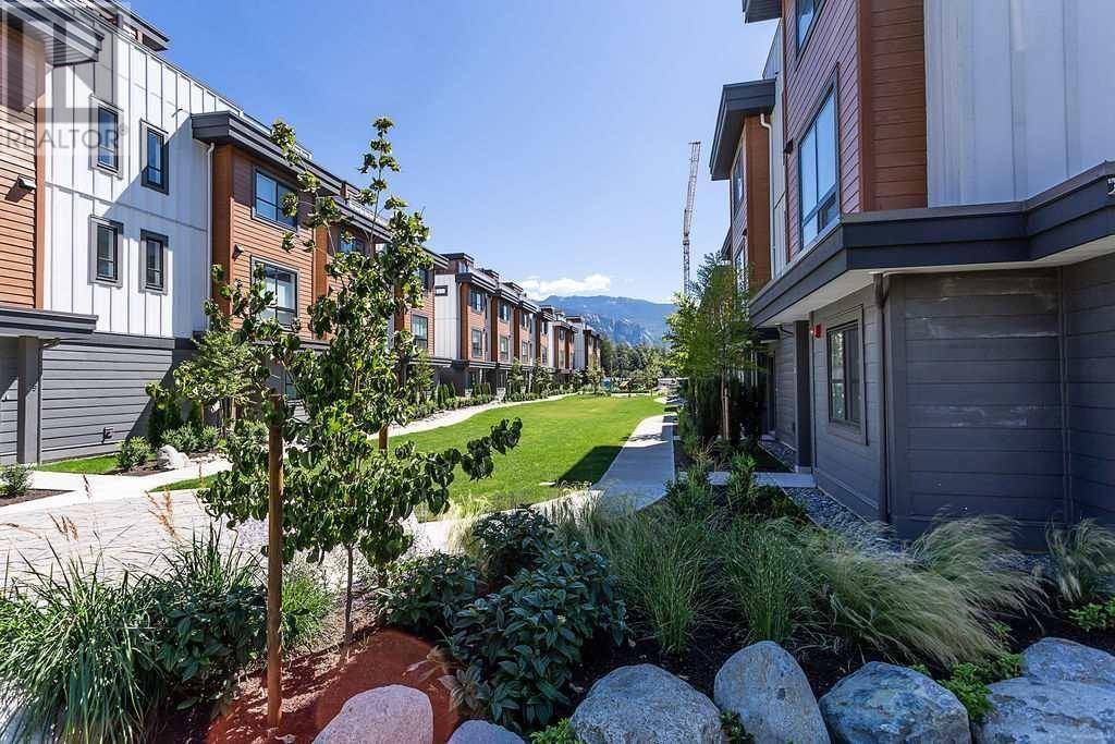 Squamish, BC V8B0G3,39771 GOVERNMENT RD #101