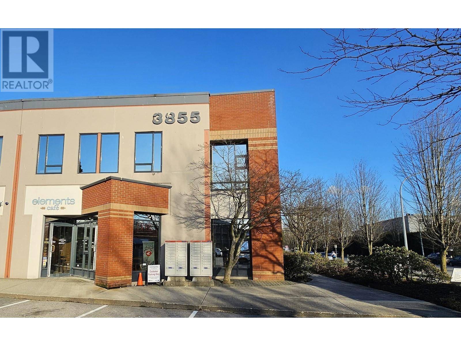 Burnaby, BC V5C6N3,3855 HENNING DR #108