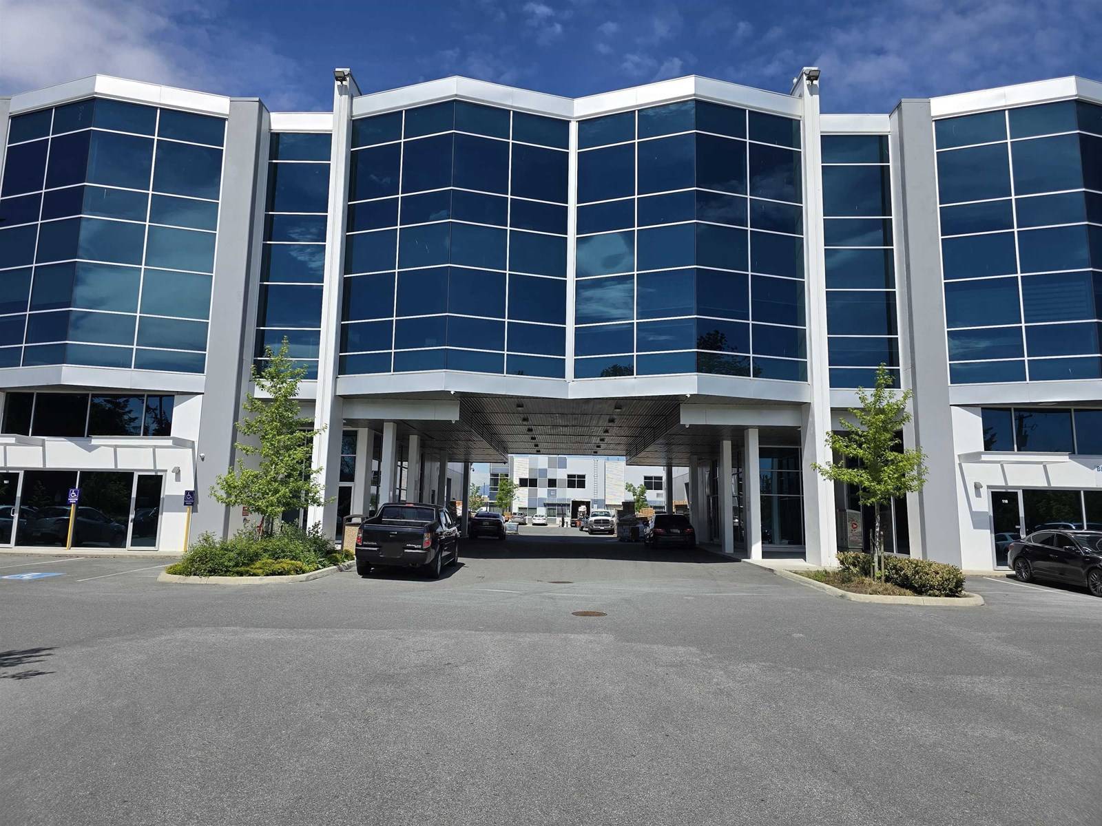 Surrey, BC V3S2A1,15315 66 #315