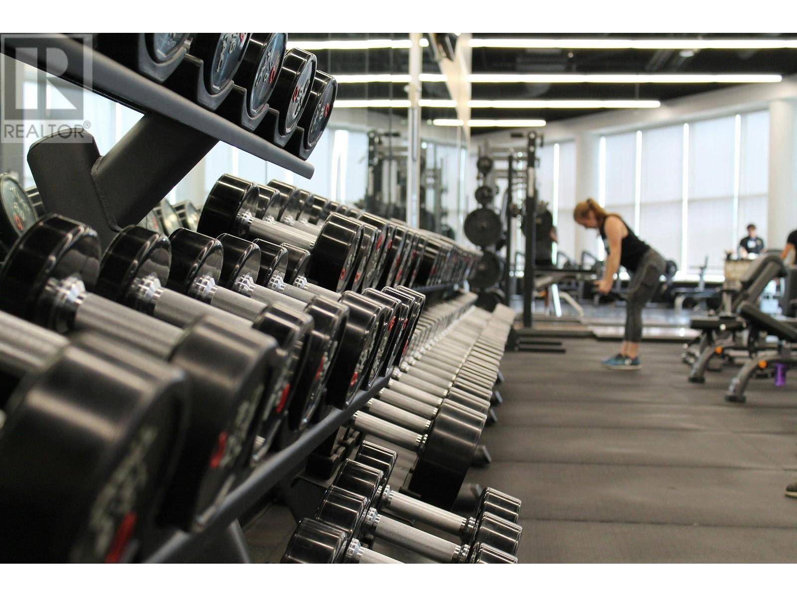 Burnaby, BC V5C6L7,353 GILMORE AVENUE