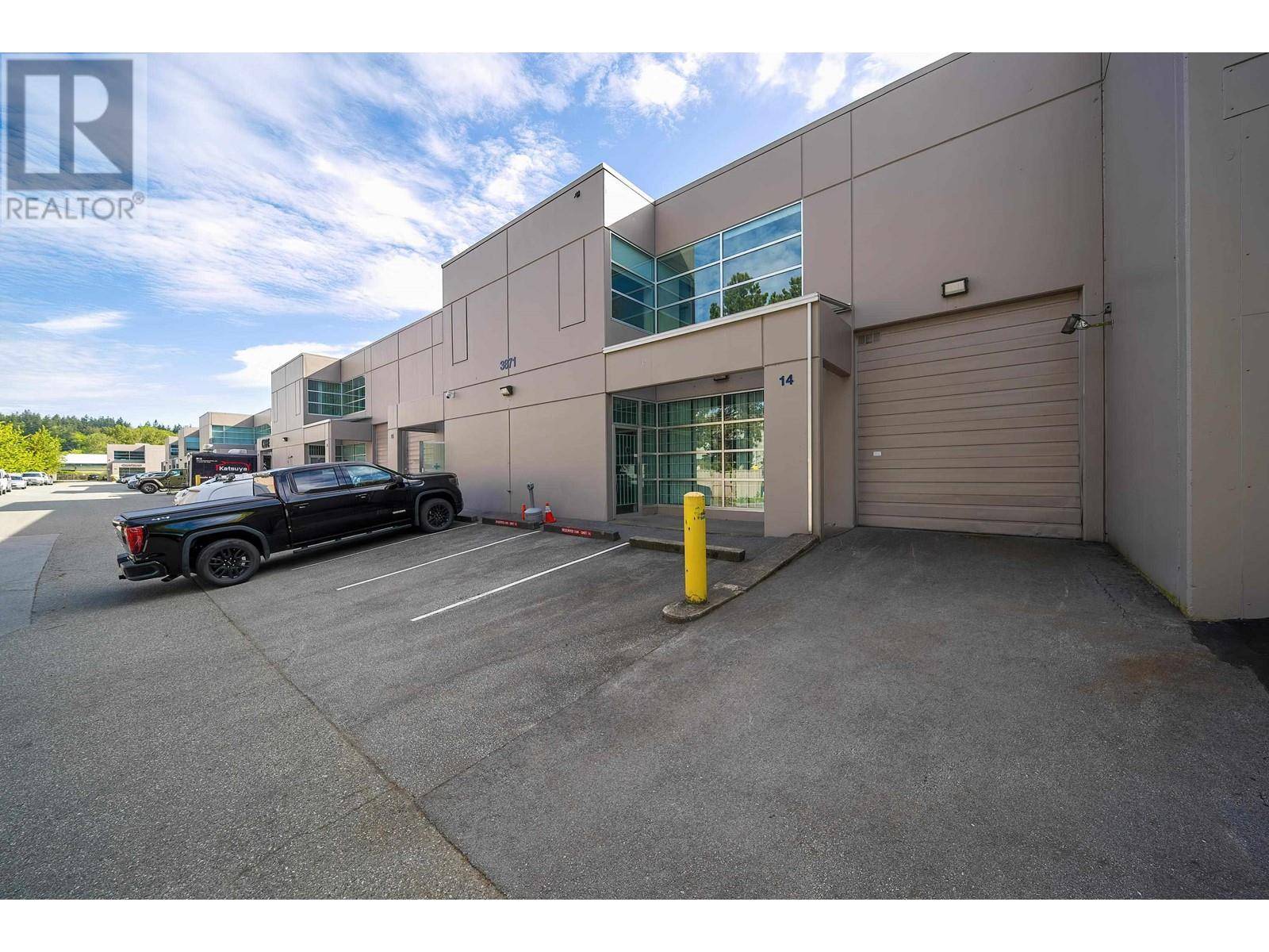 Burnaby, BC V5J5G6,3871 NORTH FRASER WAY #14