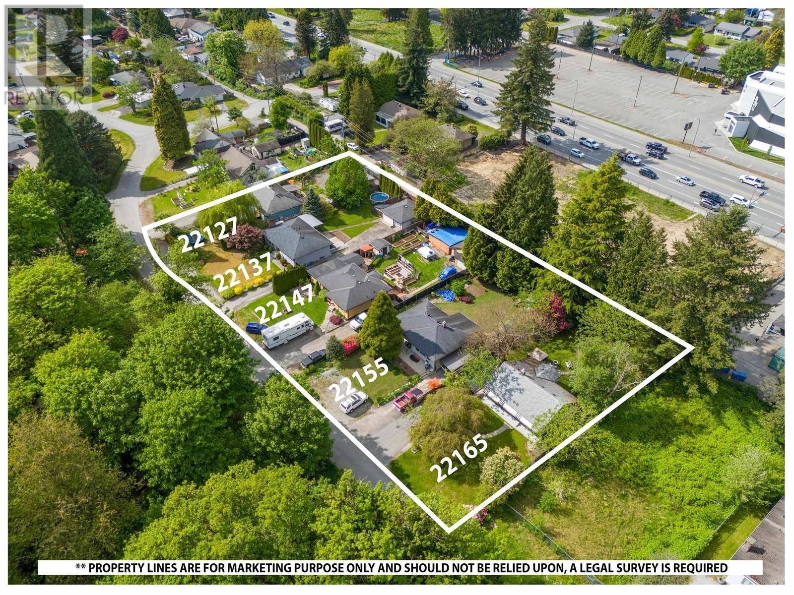 Maple Ridge, BC V2X2L4,22127 CLIFF AVENUE