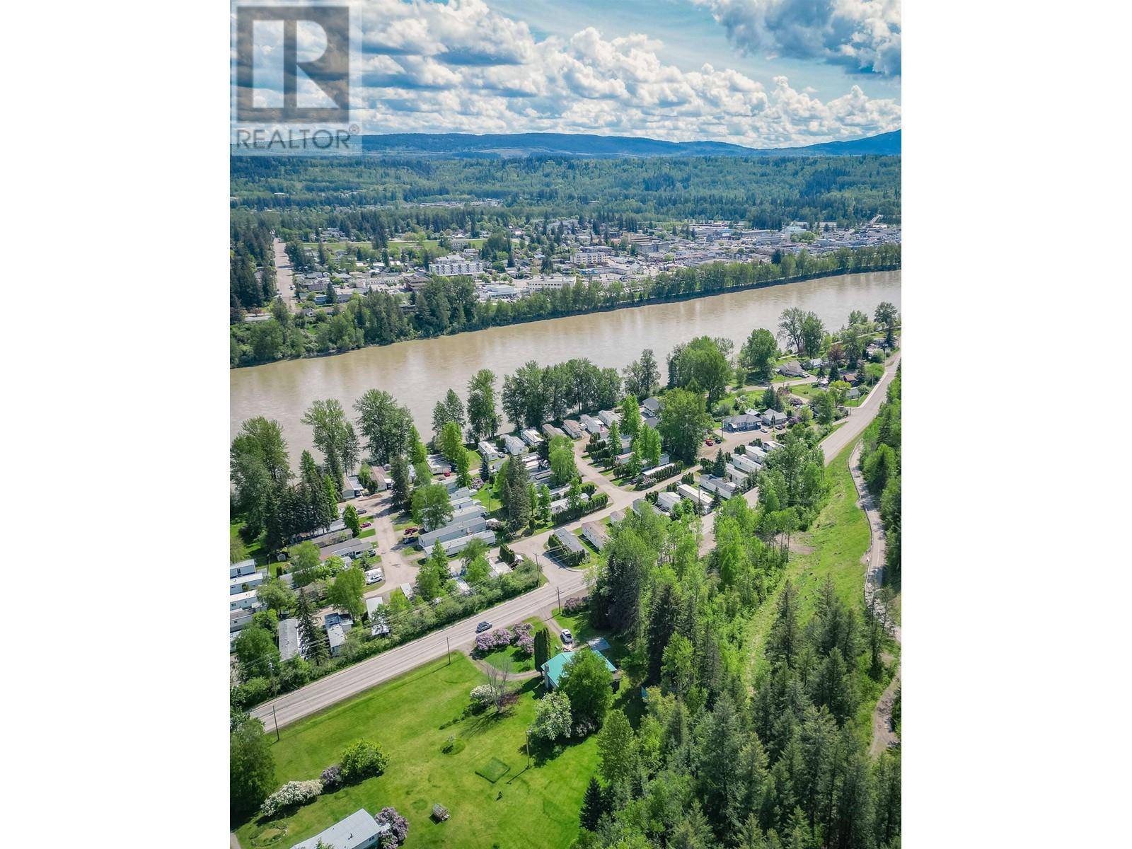 Quesnel, BC V2J1Z6,654 NORTH FRASER DRIVE