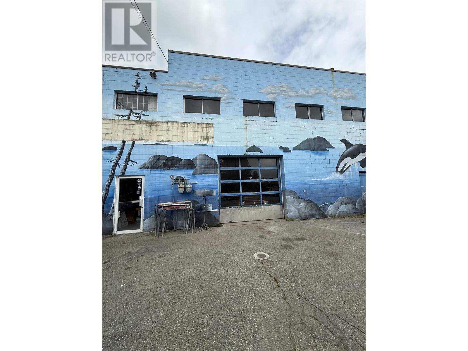 Coquitlam, BC V3K3S3,576 LOUGHEED HWY #B