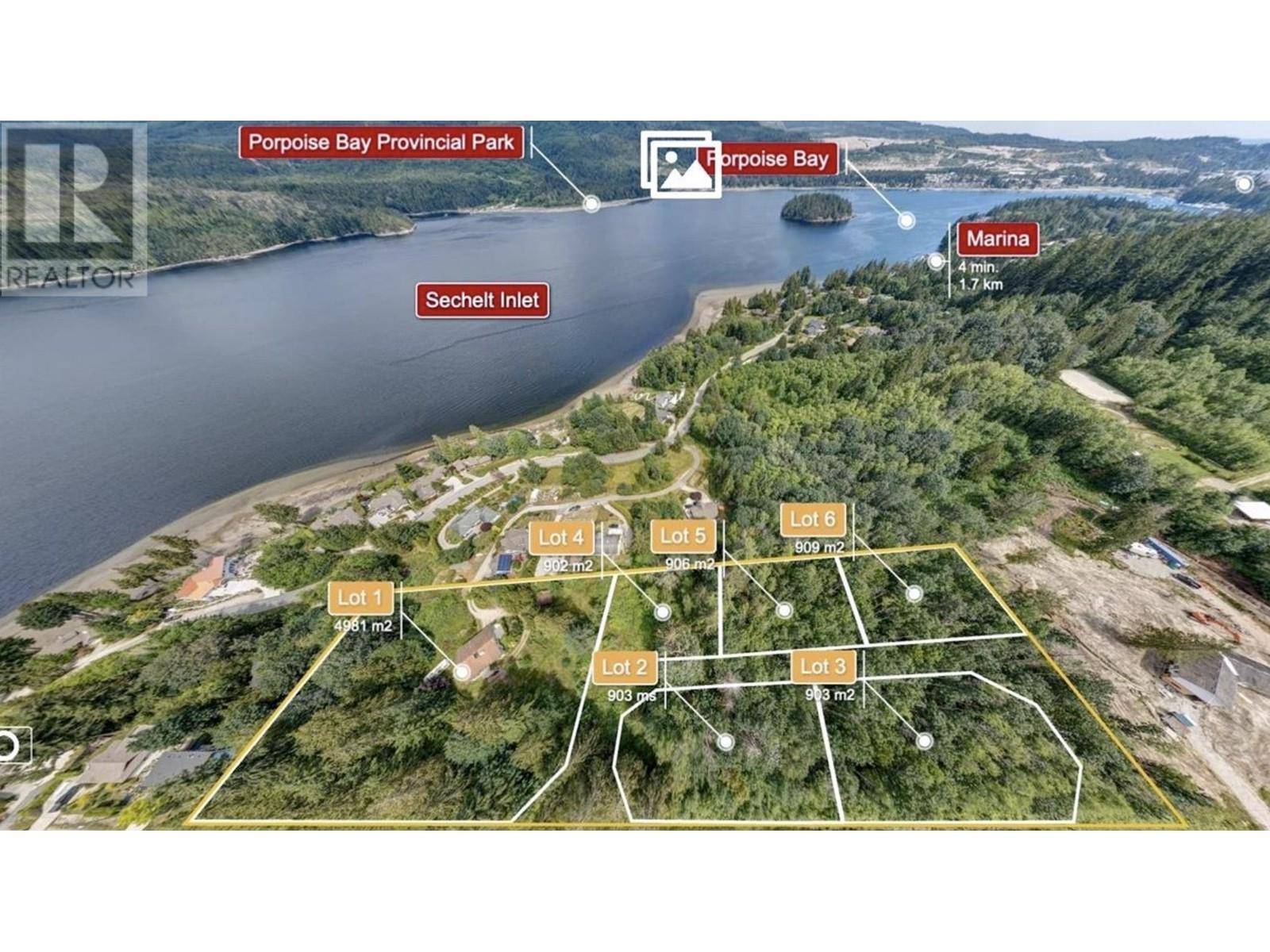 Sechelt, BC V7Z0P7,6377 N GALE AVENUE