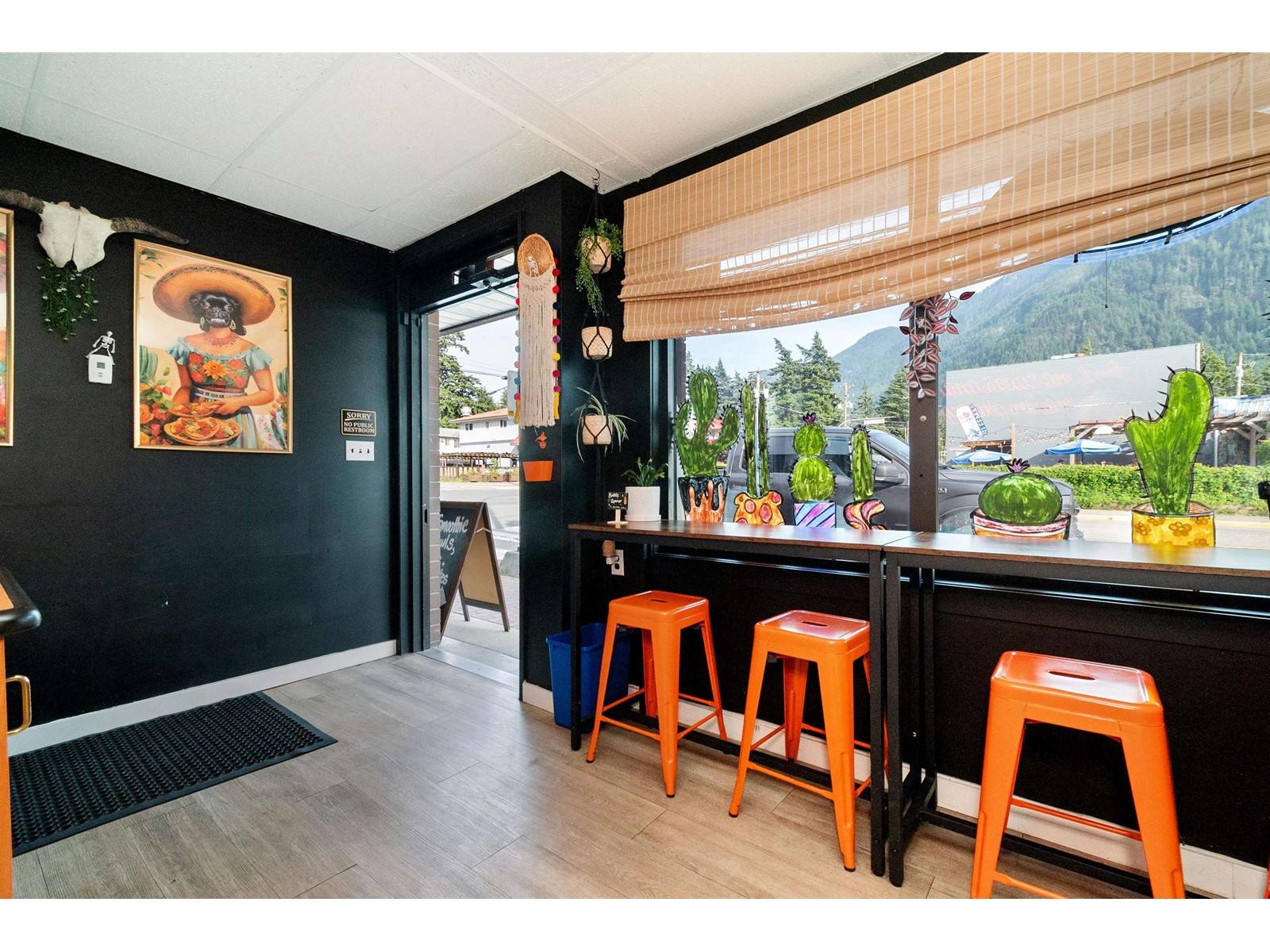 Hope, BC V0X1L4,591 WALLACE ST #B