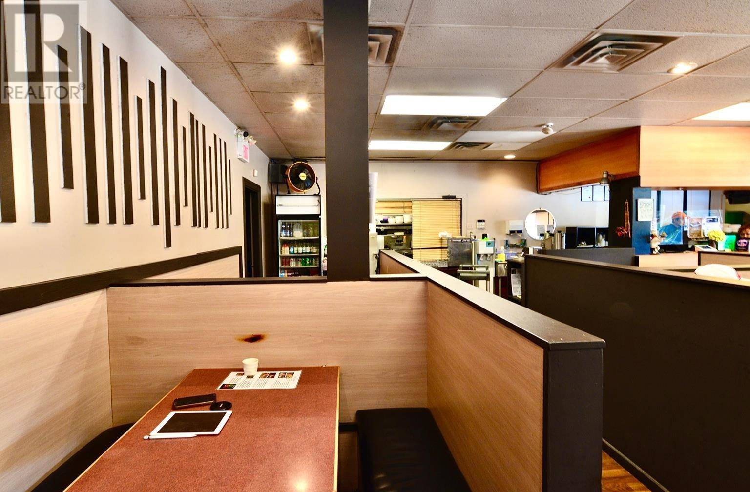 Port Coquitlam, BC V3B4P4,2579 LOUGHEED HIGHWAY