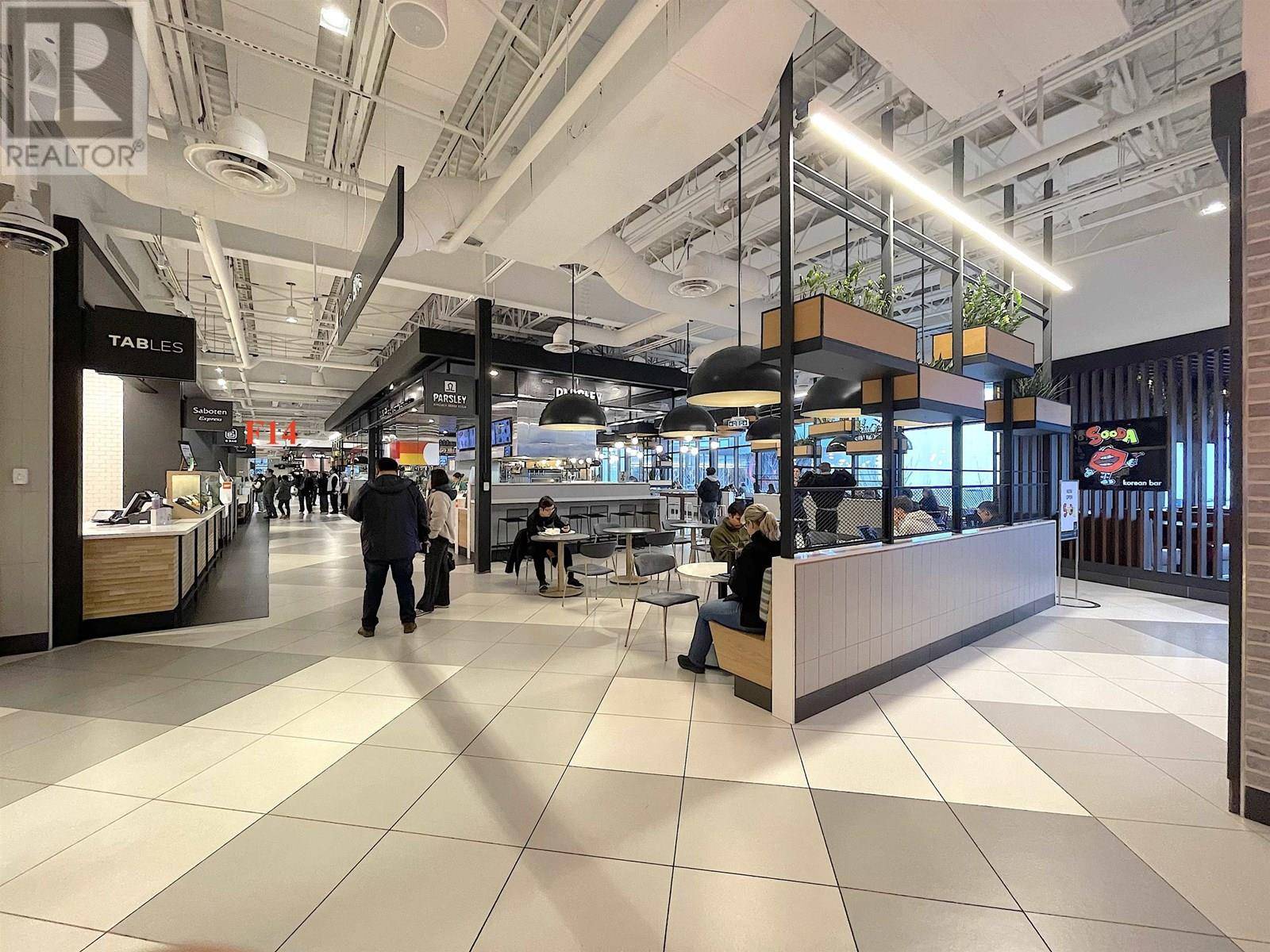 Burnaby, BC V5C3Z6,4567 LOUGHEED HWY #F14