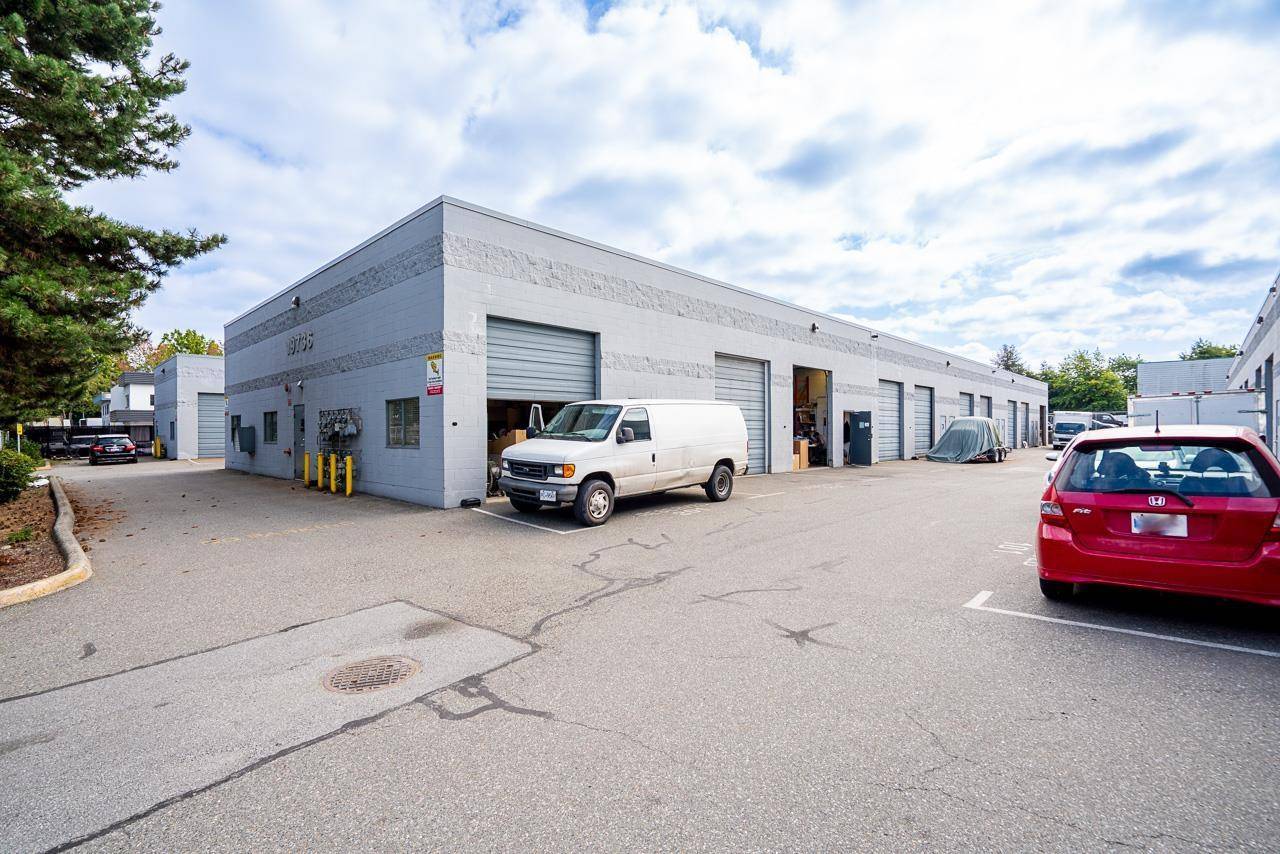 Langley, BC V1M2X5,19736 98 AVE #210