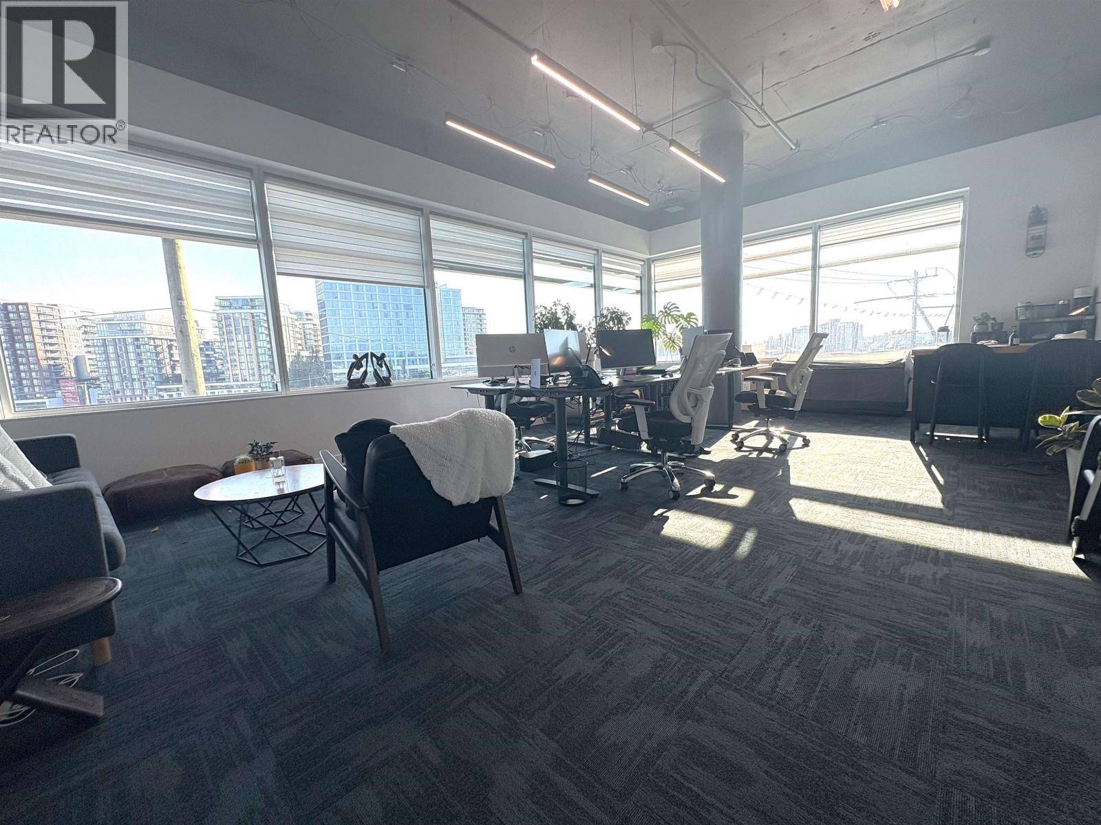 Richmond, BC V6X0S8,8477 BRIDGEPORT RD #520