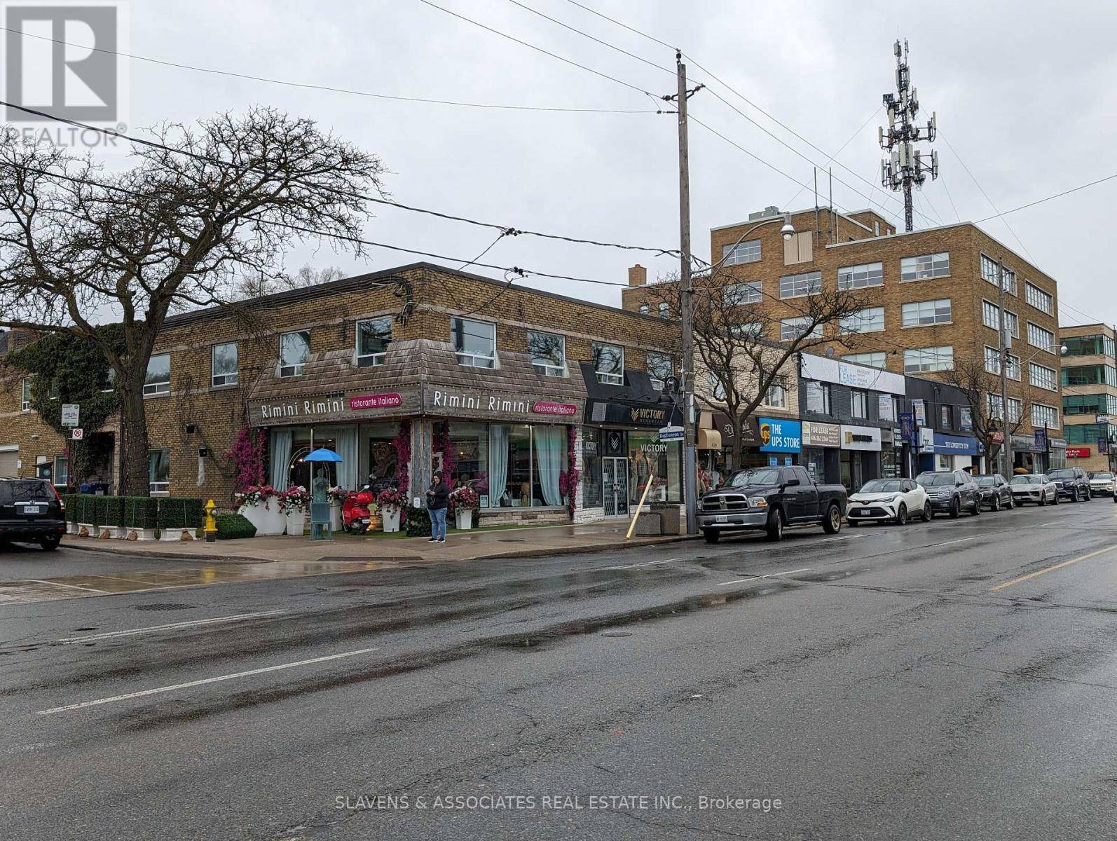 Toronto (forest Hill South), ON M5N1A7,453 Eglinton AVE West #203