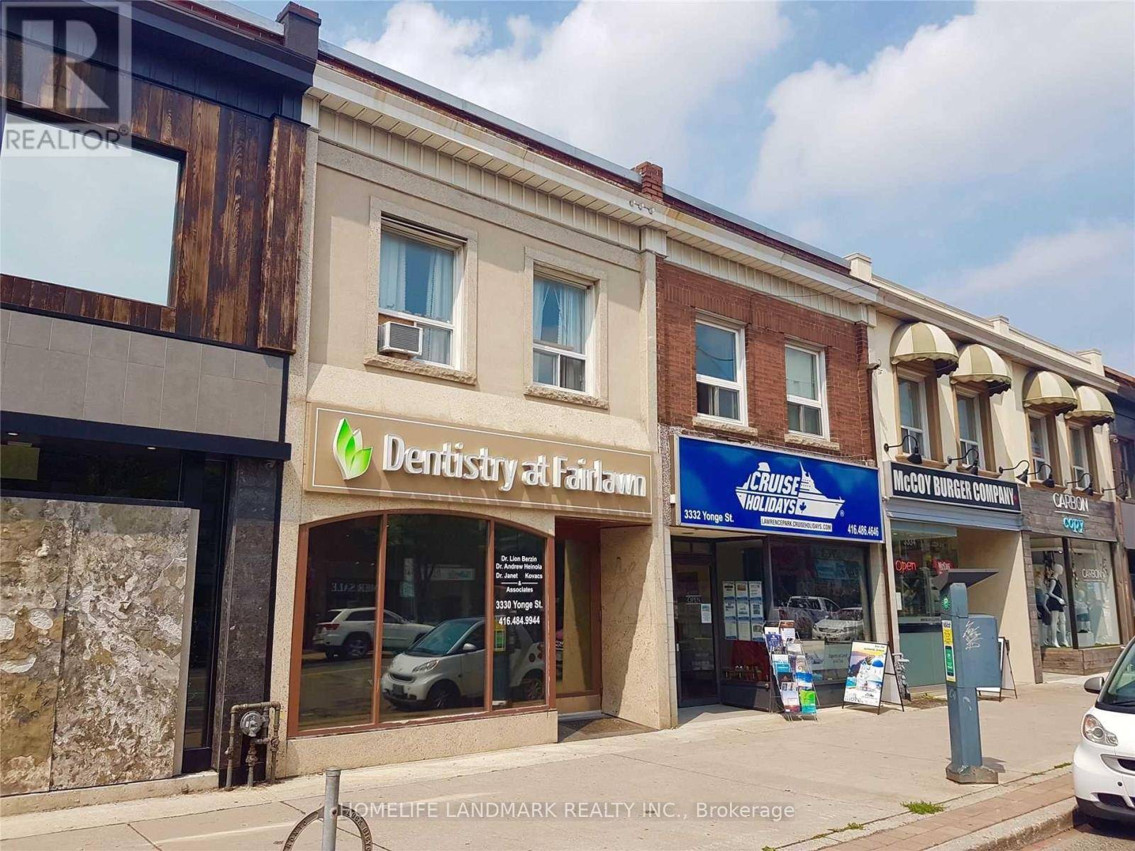 Toronto (lawrence Park North), ON M4N2M4,3330-32 YONGE STREET