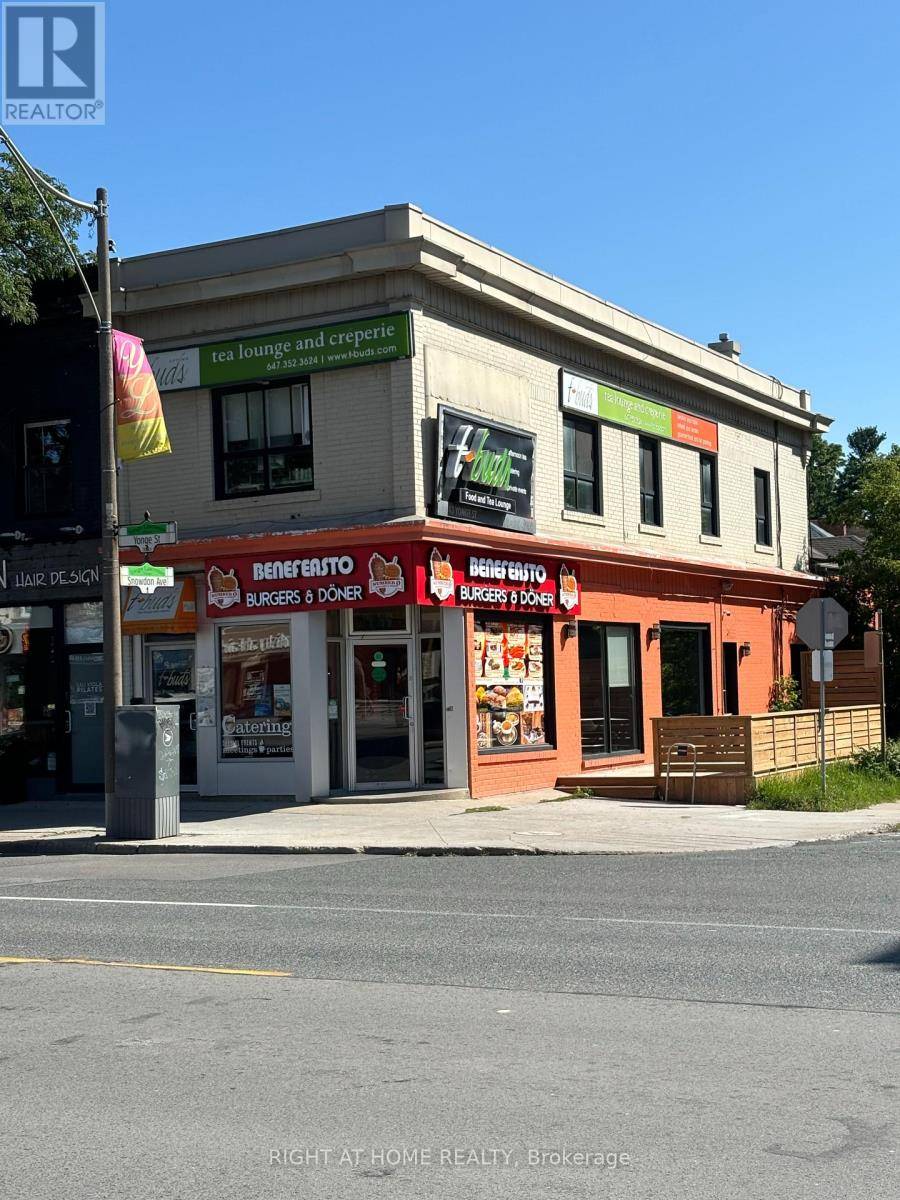 Toronto (lawrence Park North), ON M4N2M6,3343 YONGE STREET