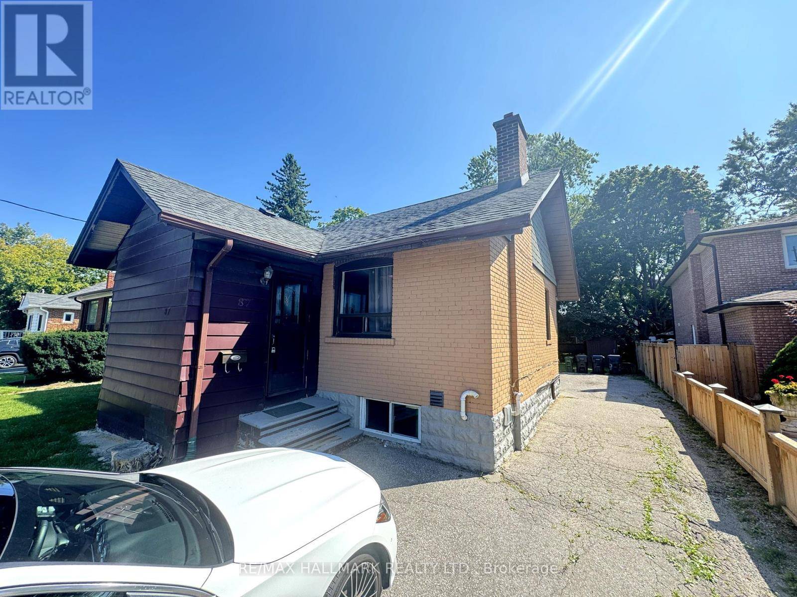 Toronto (newtonbrook East), ON M2M3Y4,87 Steeles AVE East #Mn Fl