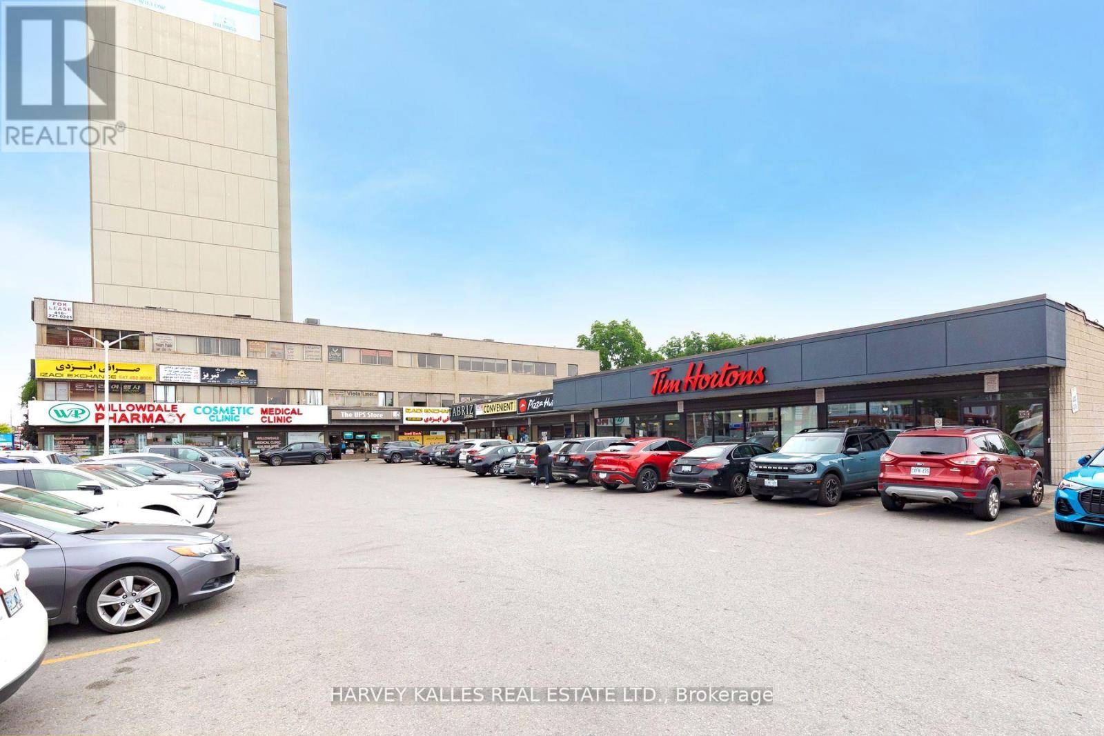 Toronto (newtonbrook East), ON M2M3W2,6013 Yonge ST #209A
