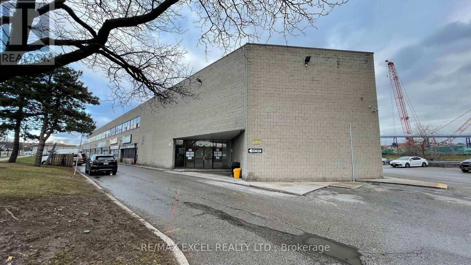 Toronto (agincourt South-malvern West), ON M1S3L1,55 Nugget AVE #230V