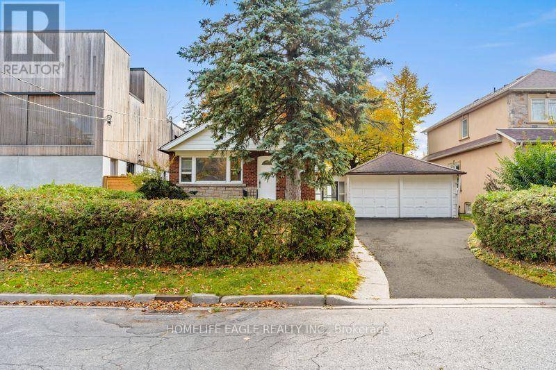 Toronto (birchcliffe-cliffside), ON M1N1H3,73 FISHLEIGH DRIVE