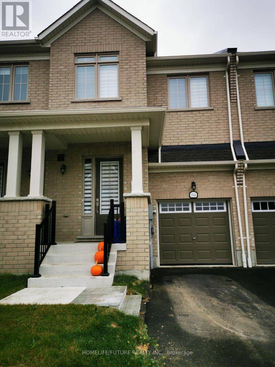 Oshawa (kedron), ON L1L0R9,1044 LOCKIE DRIVE