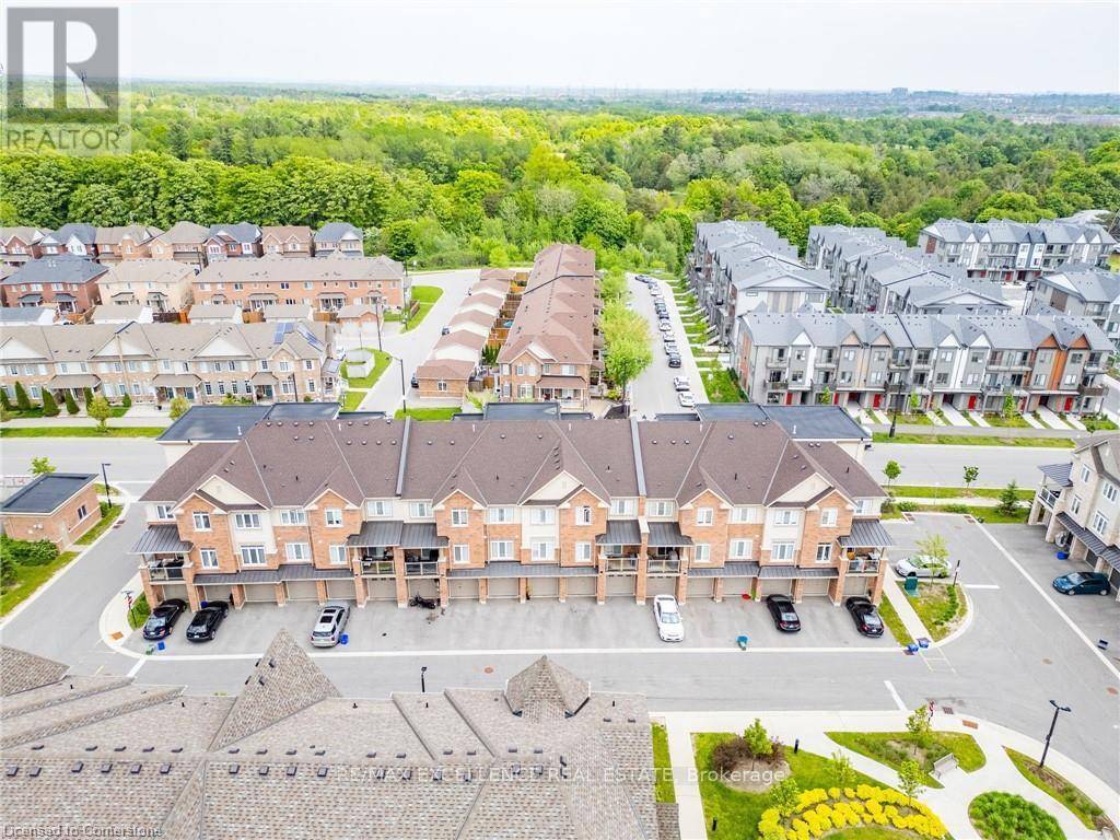 Pickering (duffin Heights), ON L1X0E6,2722 William Jackson DR #10