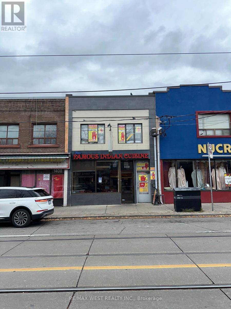 Toronto (greenwood-coxwell), ON M4L1Z4,1410 GERRARD STREET E