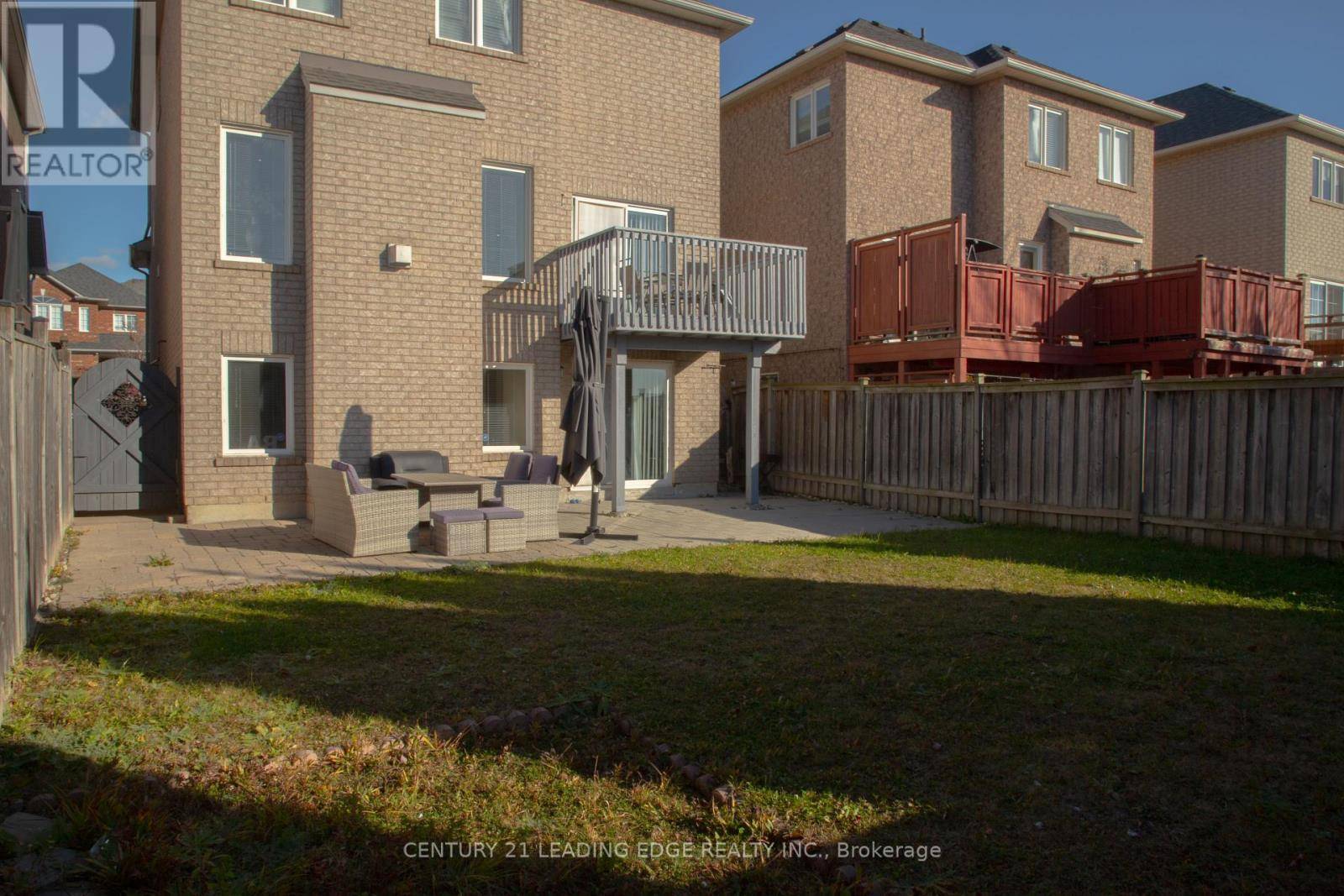 Ajax (northwest Ajax), ON L1T4J6,157 DOOLEY CRESCENT