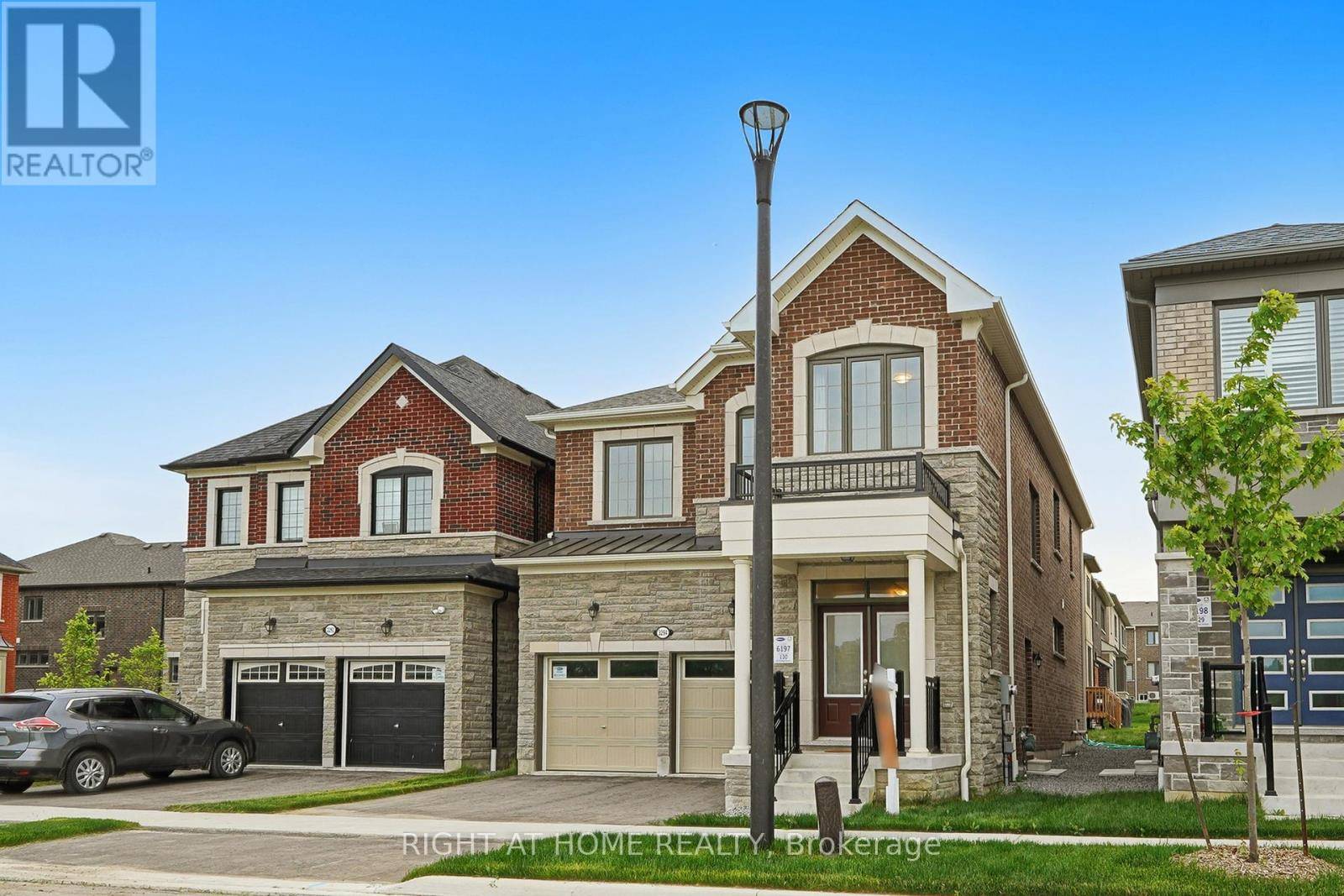 Pickering, ON L1X0M9,3294 TURNSTONE BOULEVARD