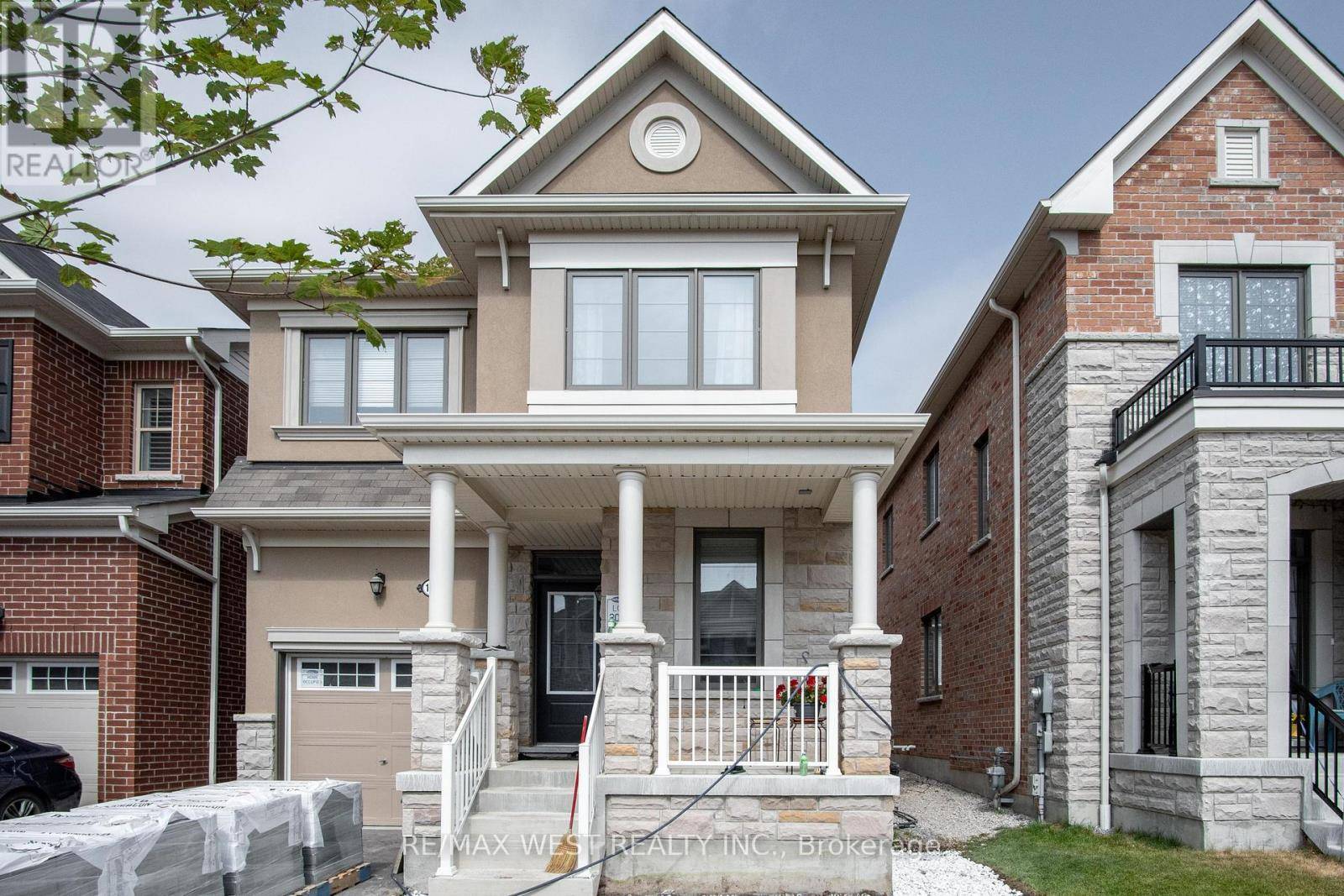 Whitby (lynde Creek), ON L1P0G1,120 Westfield DR #Lower