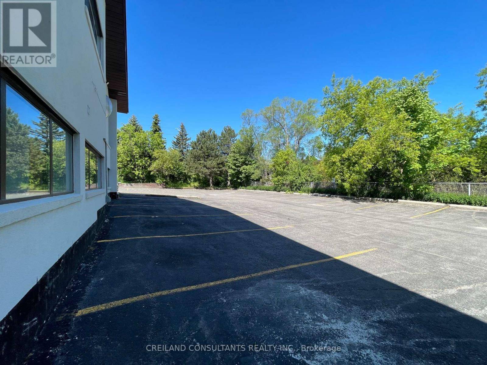 Pickering (woodlands), ON L1V1G5,720 Sheppard AVE #U#5
