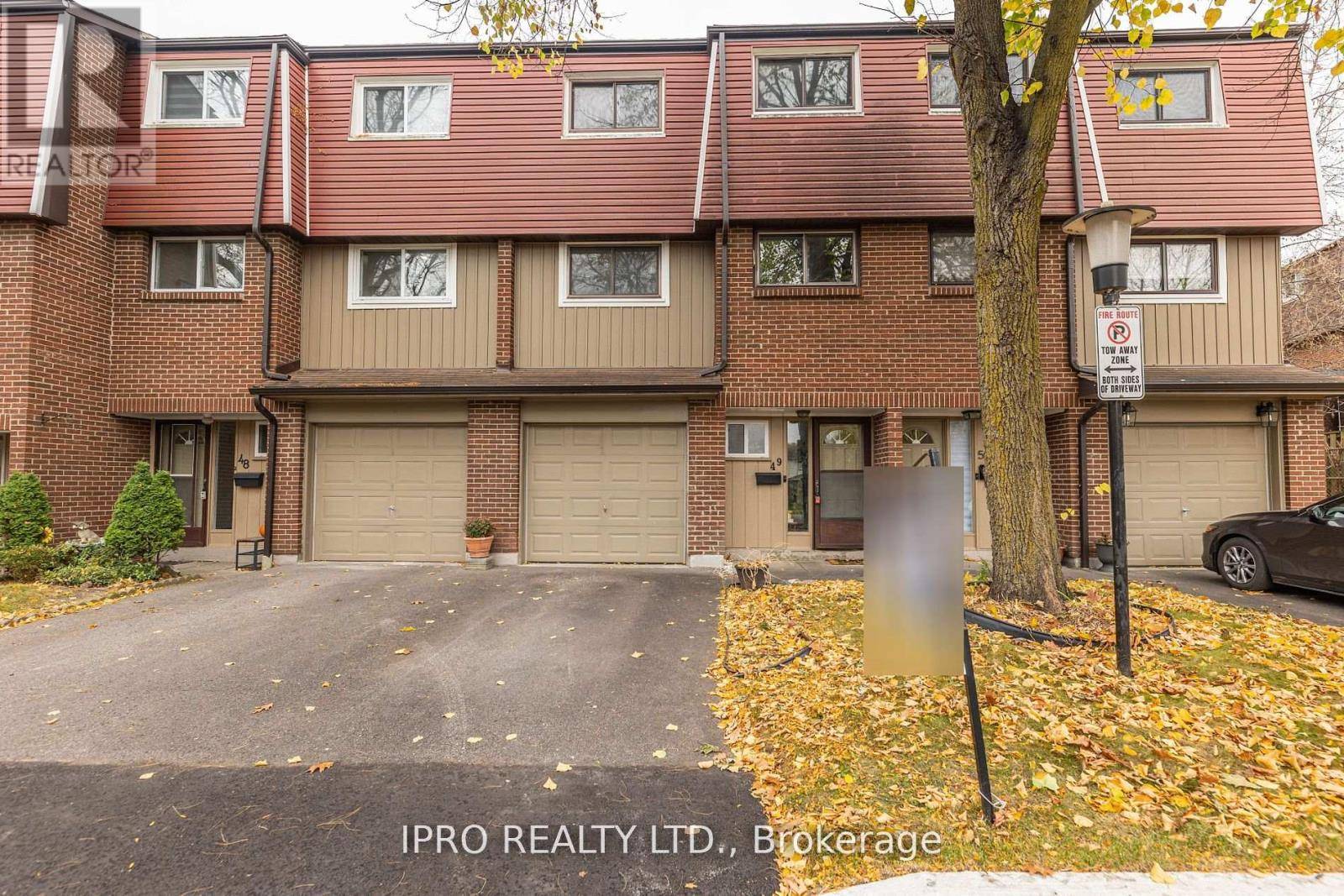 Pickering (liverpool), ON L1V2Y8,1310 Fieldlight BLVD #49