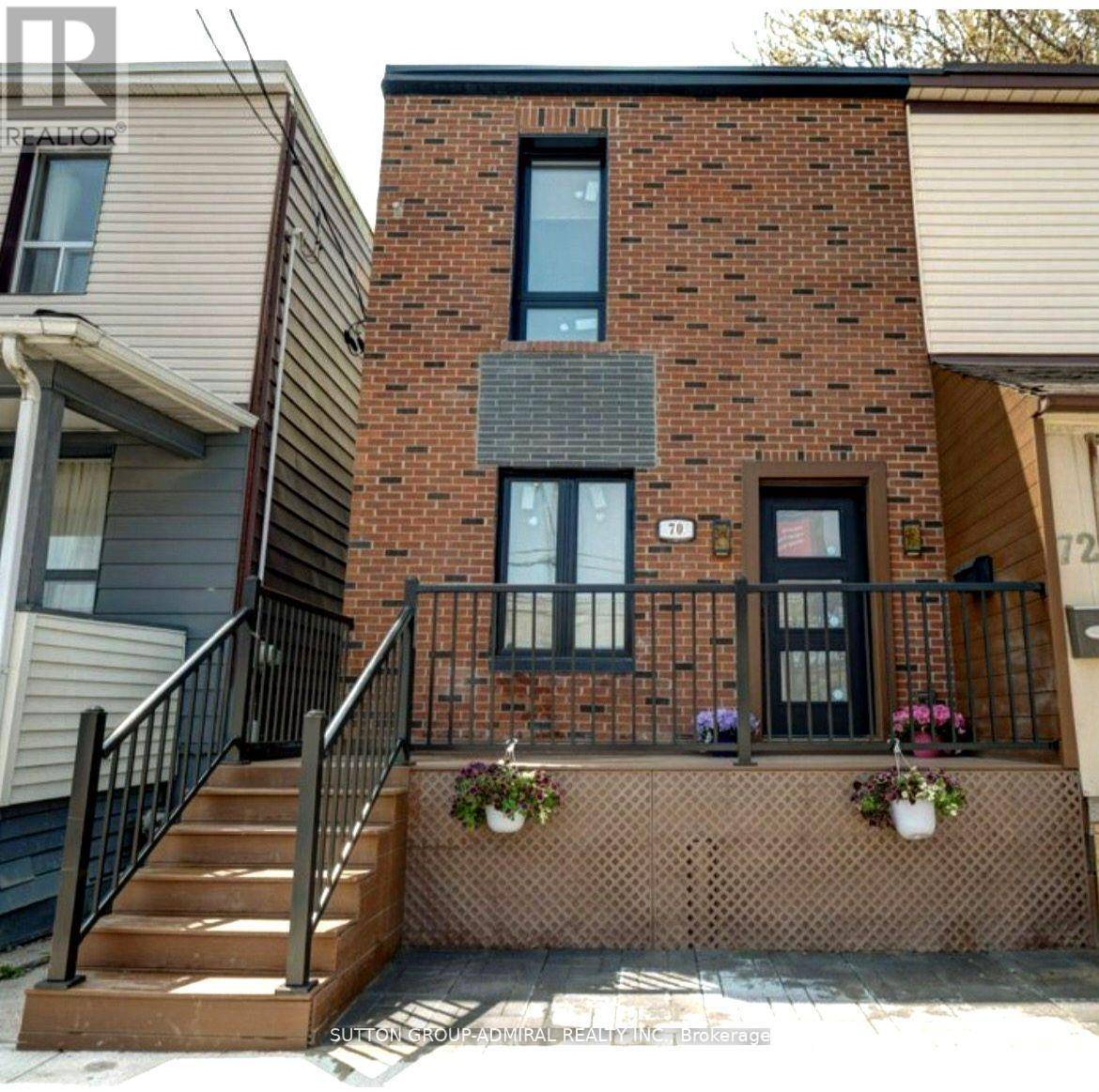 Toronto (south Riverdale), ON M4M2R7,70 Carlaw AVE #BSMT