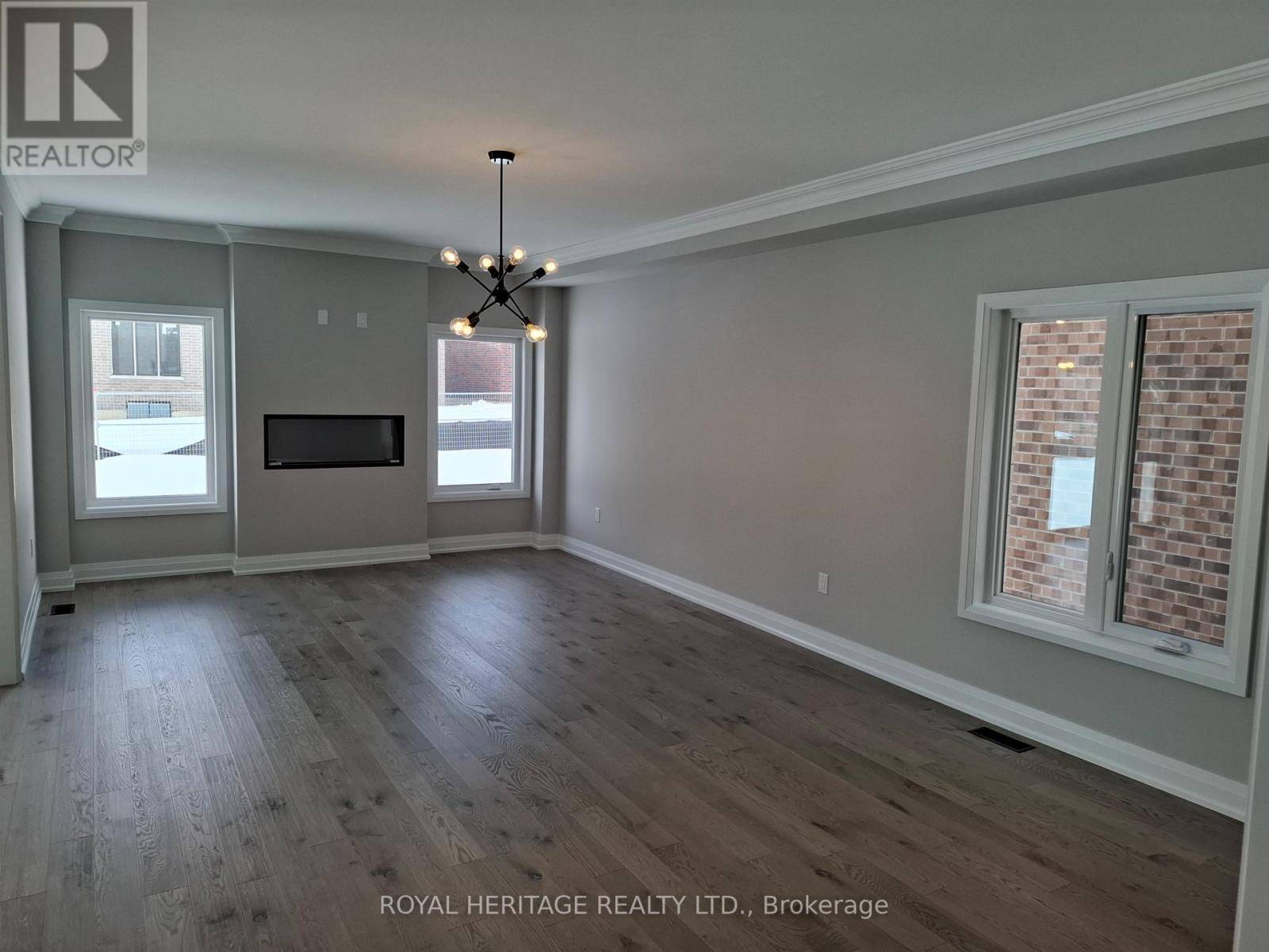 Whitby (brooklin), ON L1M0L7,44 ST AUGUSTINE DRIVE