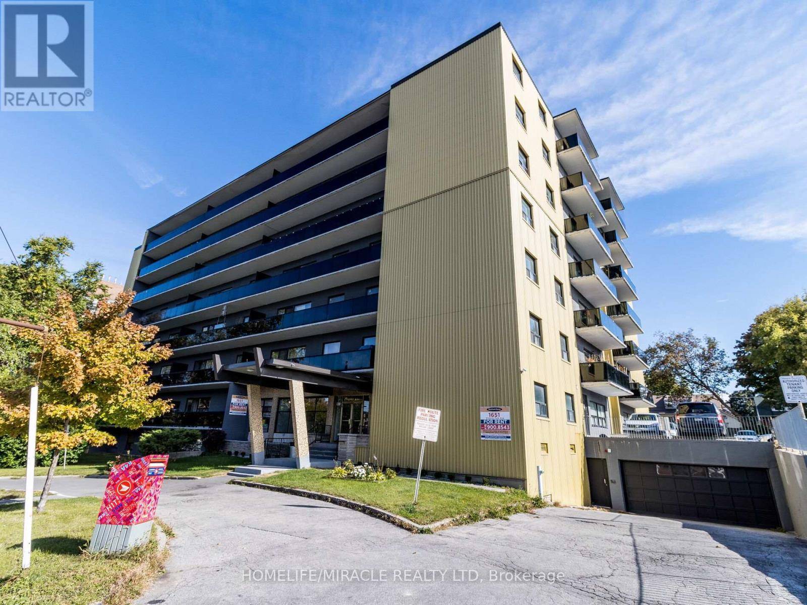 Toronto (wexford-maryvale), ON M1R1P9,1651 VICTORIA PARK AVE #308