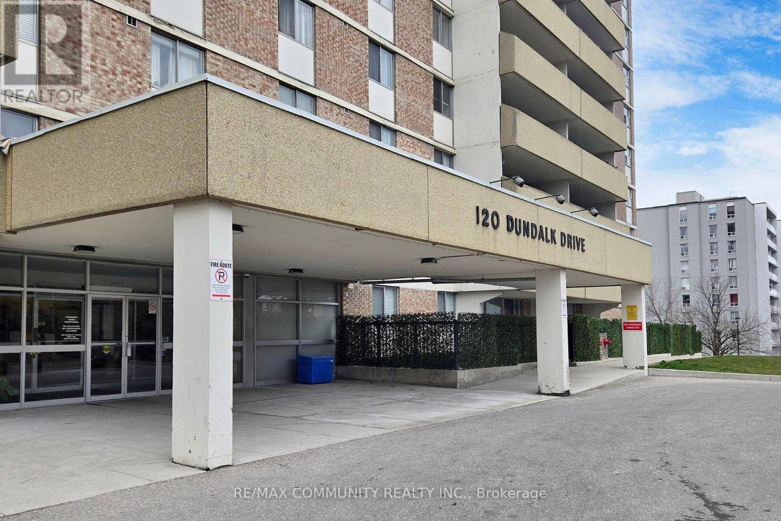 Toronto (dorset Park), ON M1P4V9,120 Dundalk DR #1104