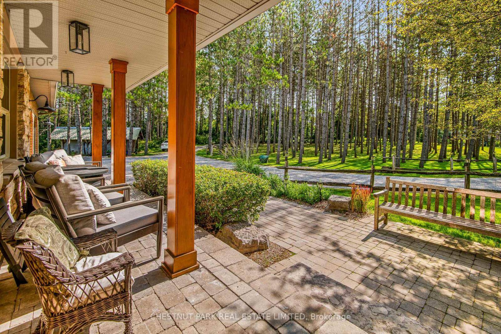 Oshawa (raglan), ON L1H0M3,40 HURD STREET