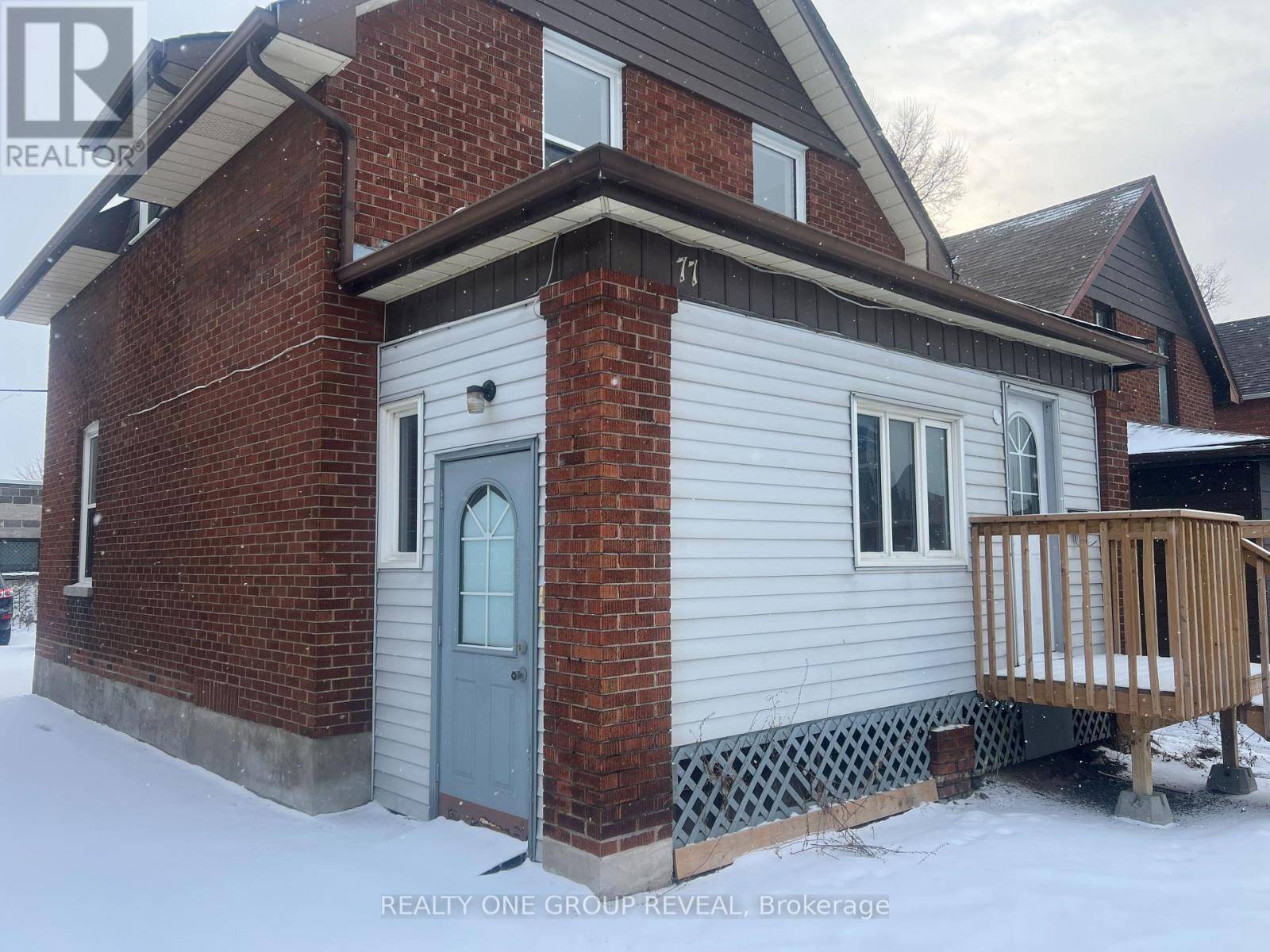 Oshawa (o'neill), ON L1G1A6,77 BOND STREET W