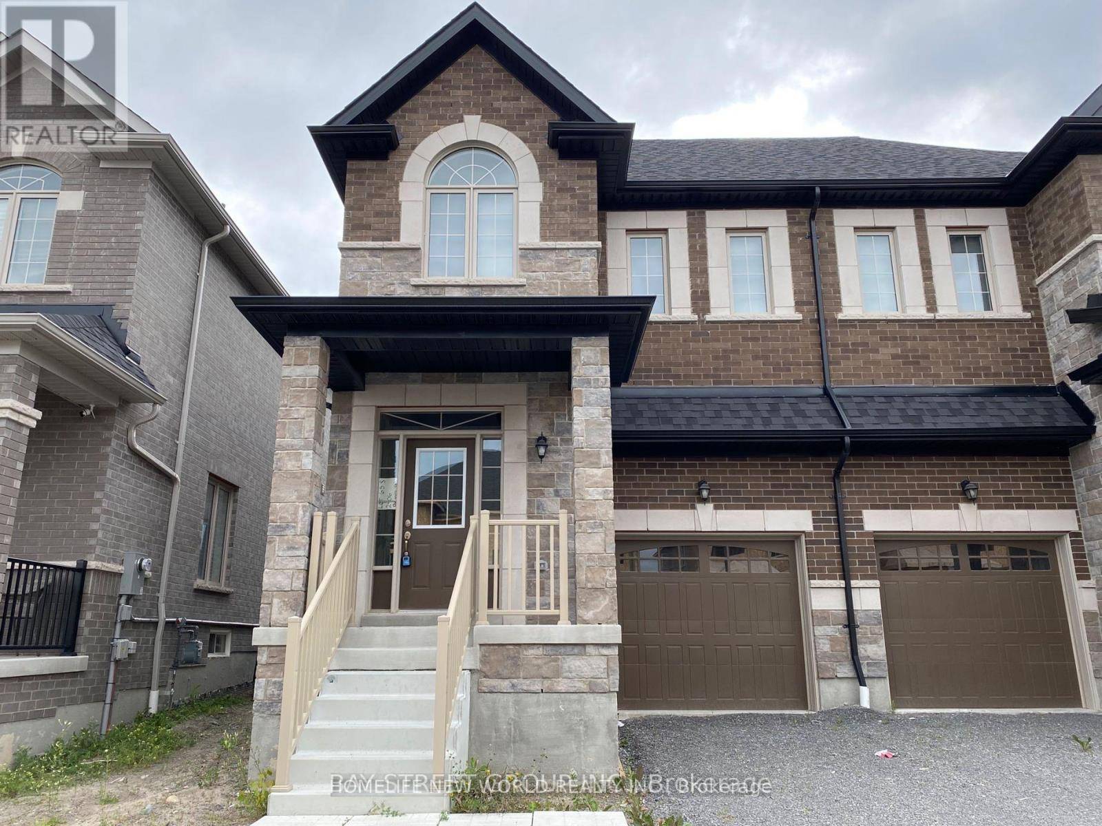 Pickering, ON L1X0M6,2406 ANGORA STREET